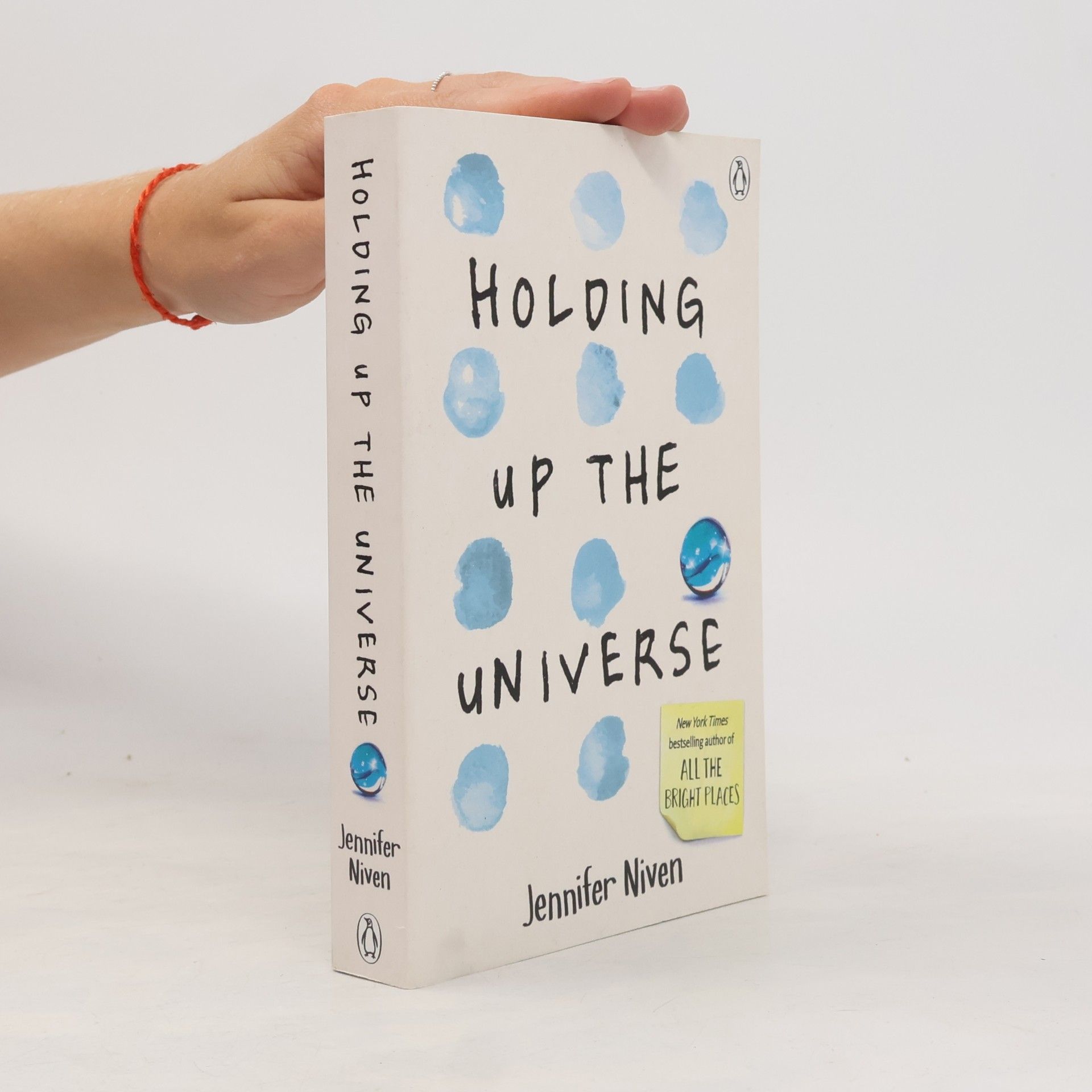 Jennifer Niven Holding Up the Universe