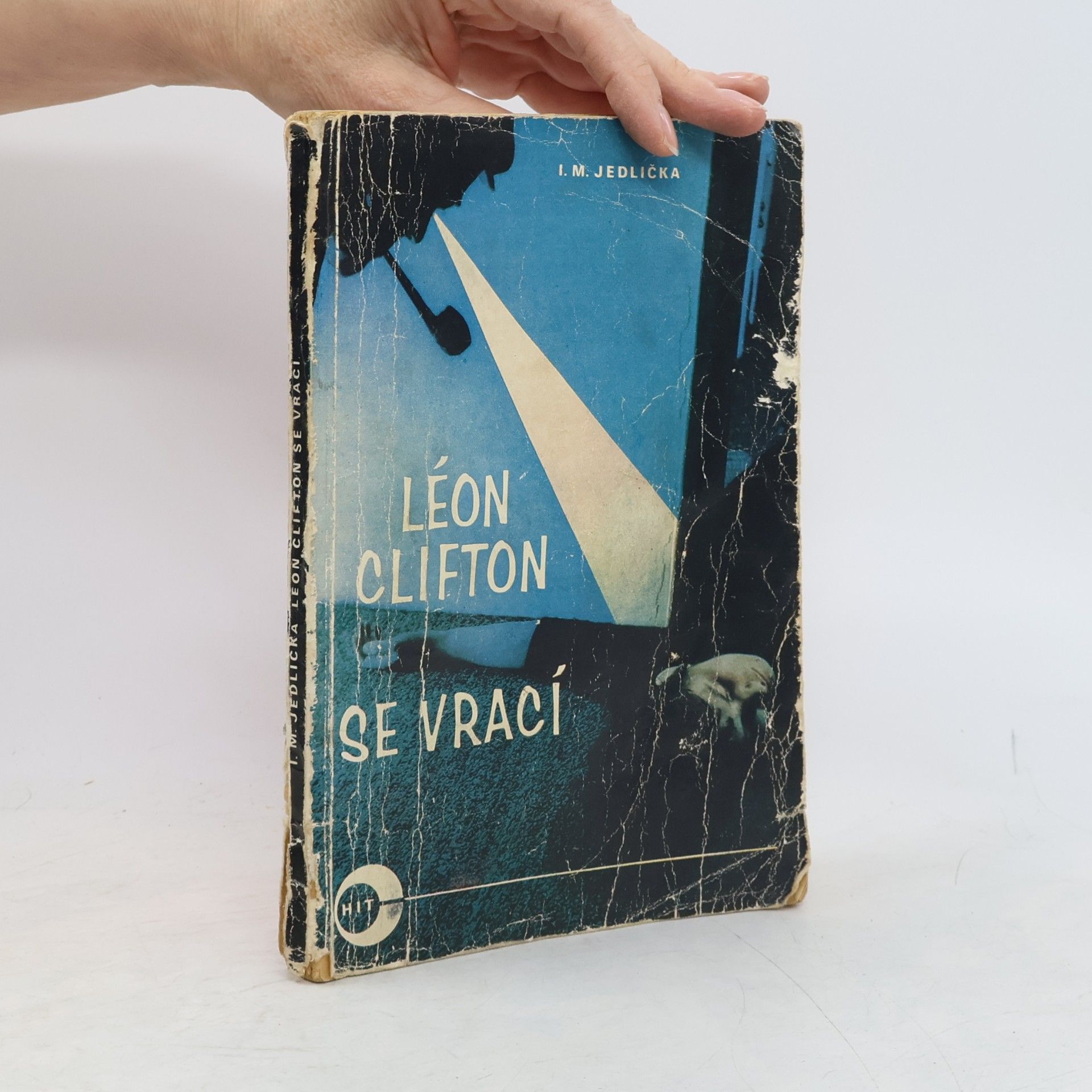 Alfons Bohumil Šťastný Léon Clifton se vrací
