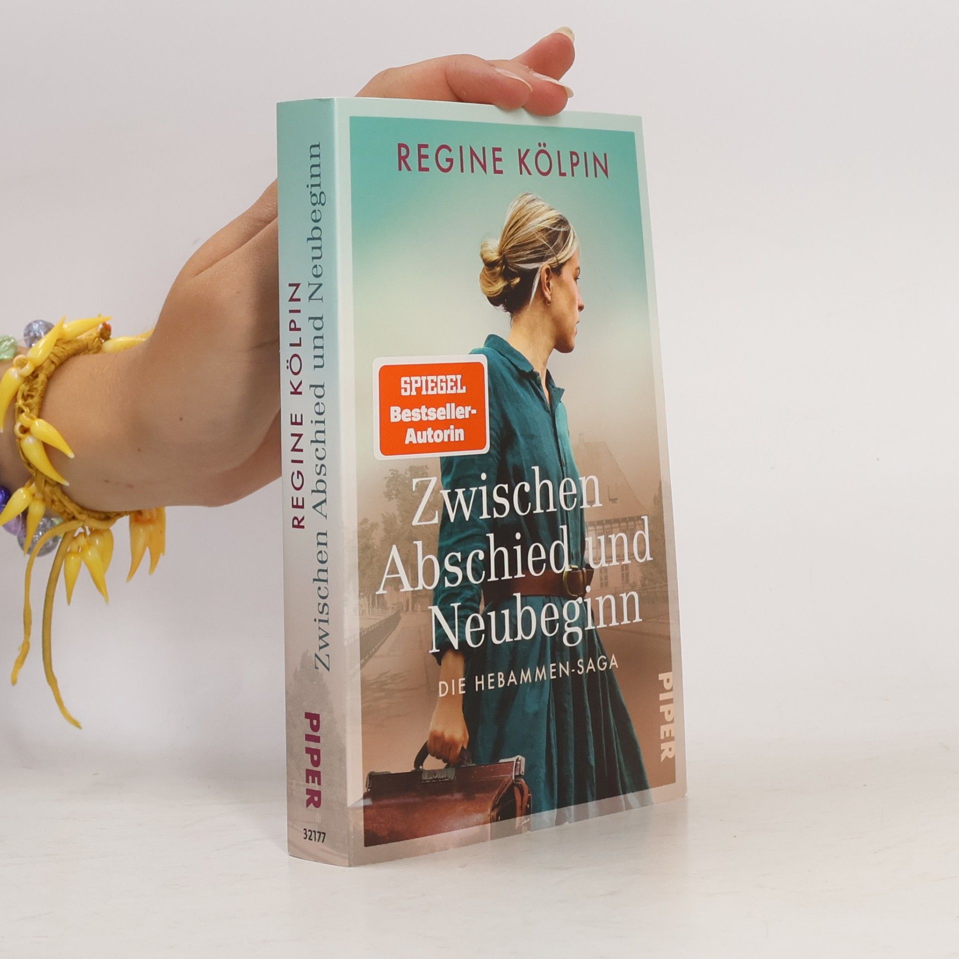 Regine Kölpin Die Hebammen-Saga: Zwischen Abschied und Neubeginn