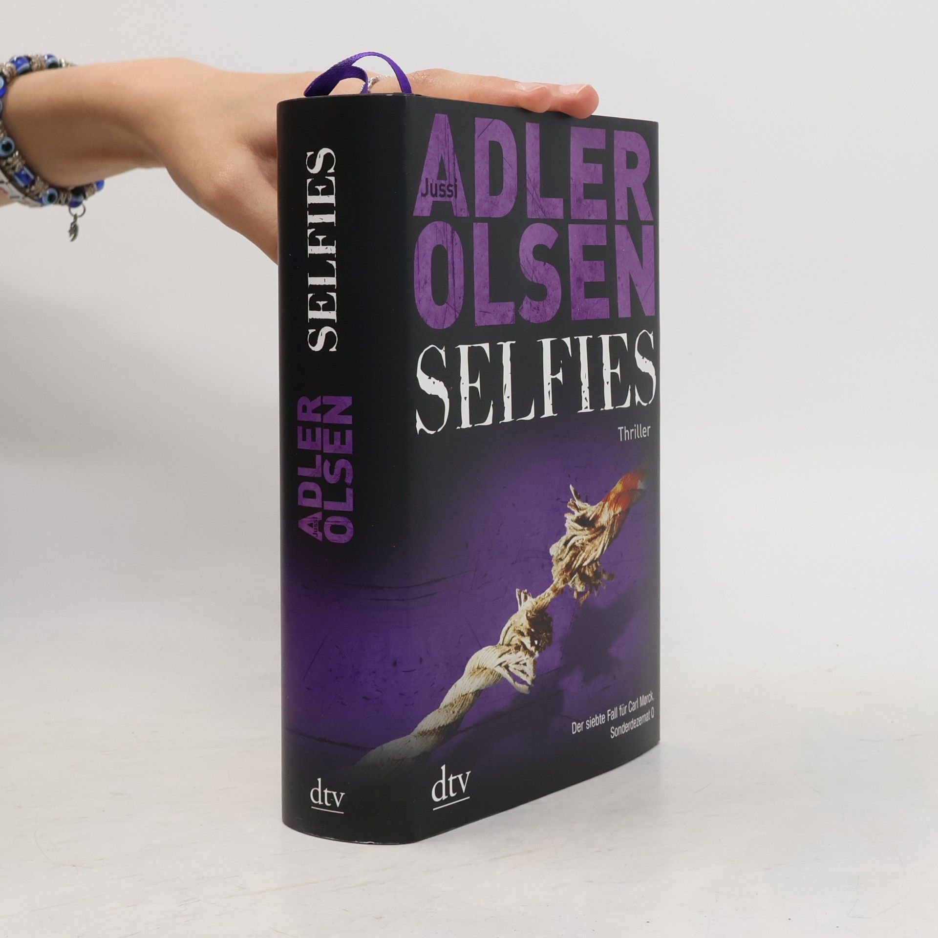 Jussi Adler-Olsen Selfies