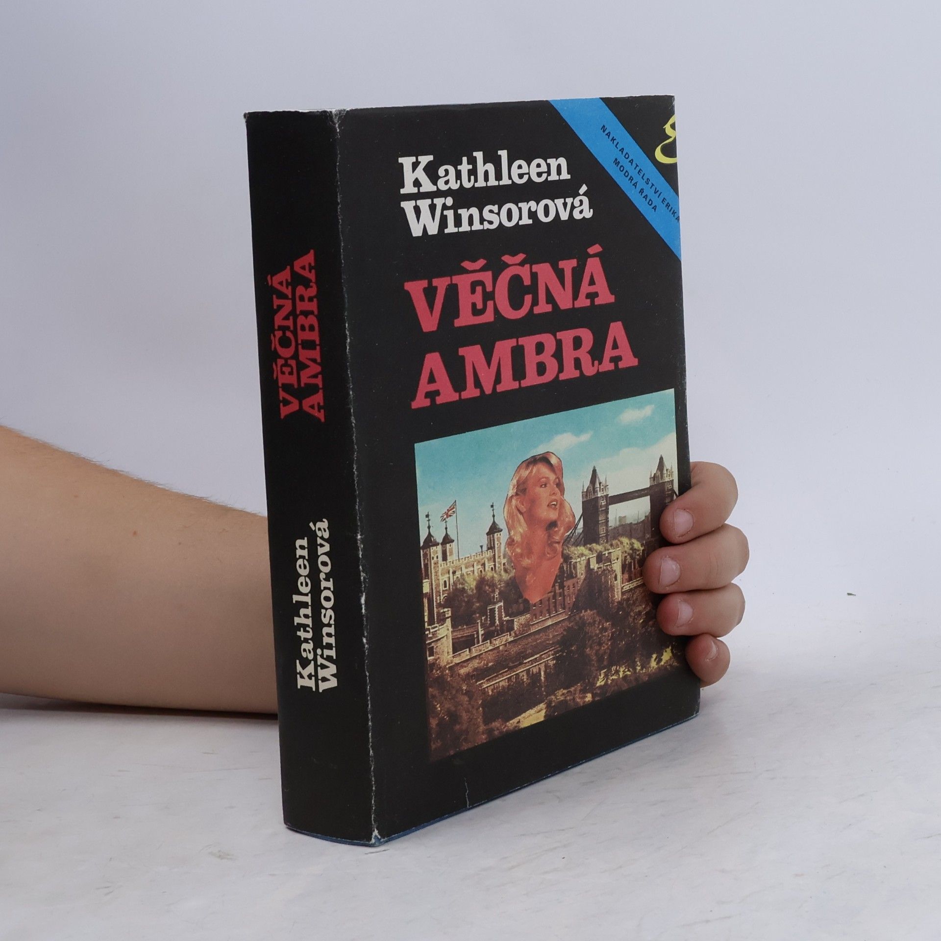 Kathleen Winsor Věčná Ambra