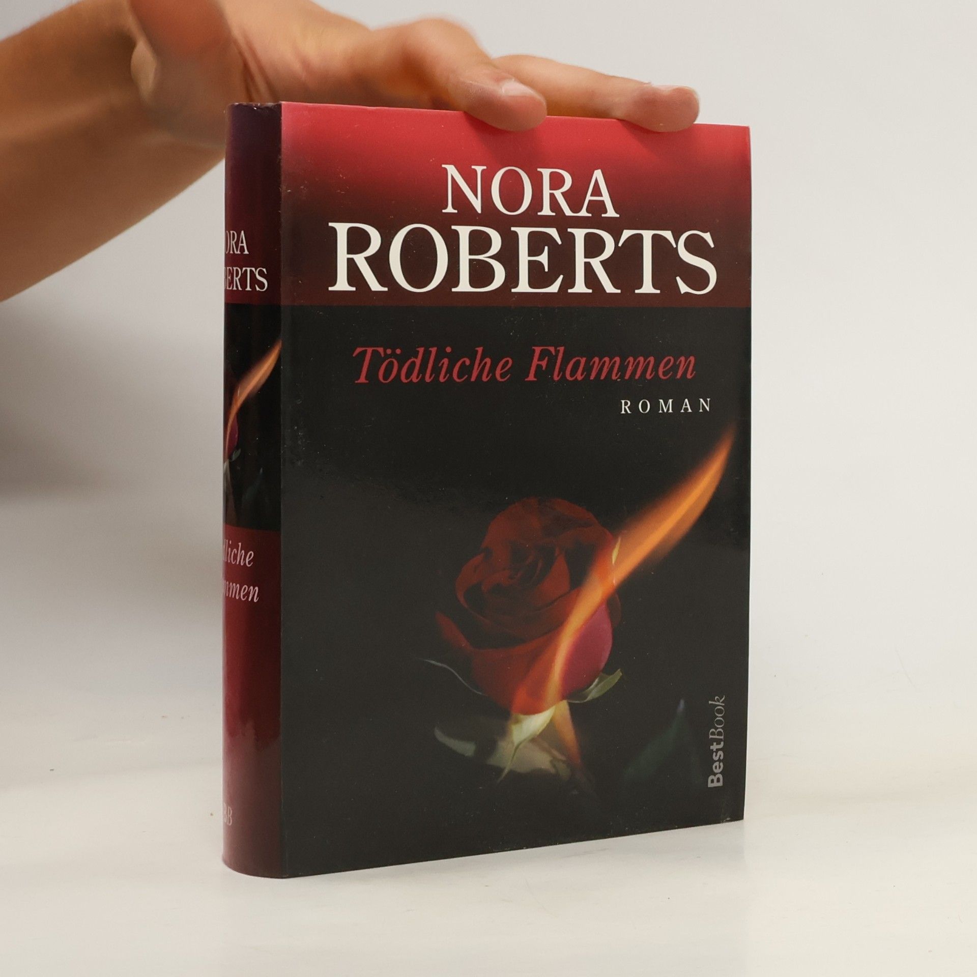 Nora Roberts Tödliche Flammen
