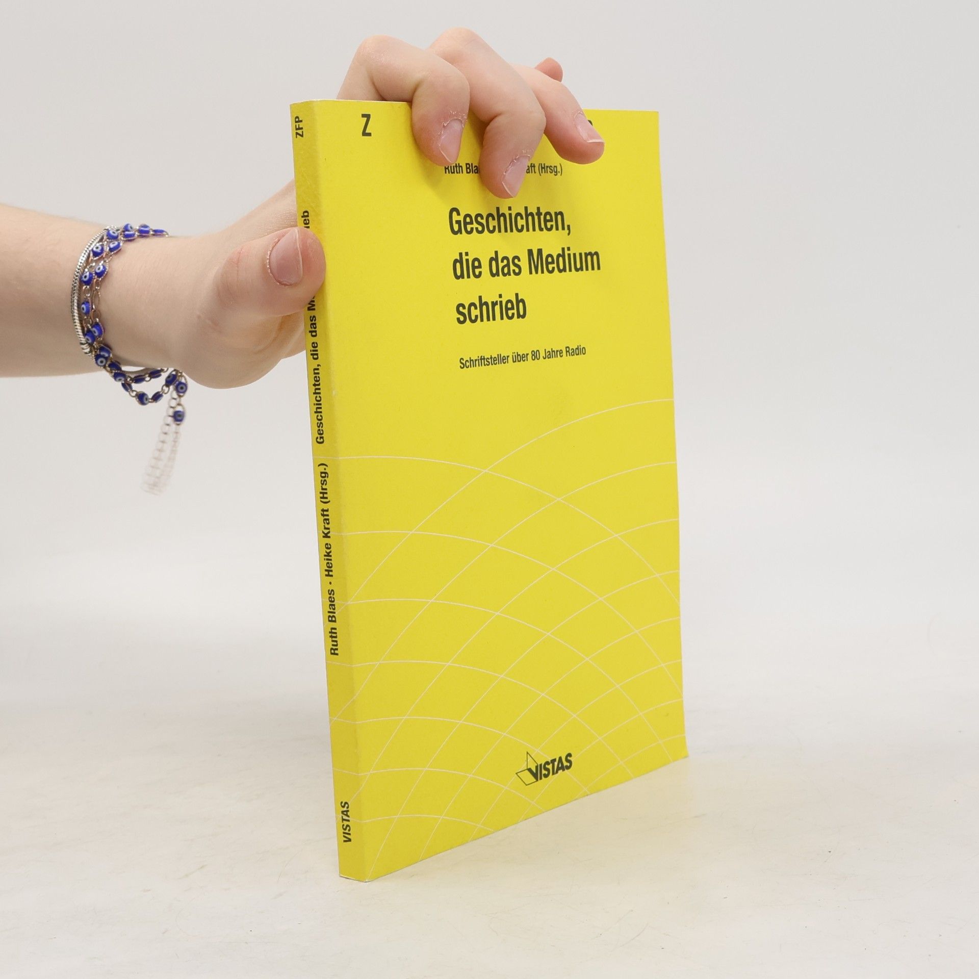 Ruth Blaes Geschichten, die das Medium schrieb
