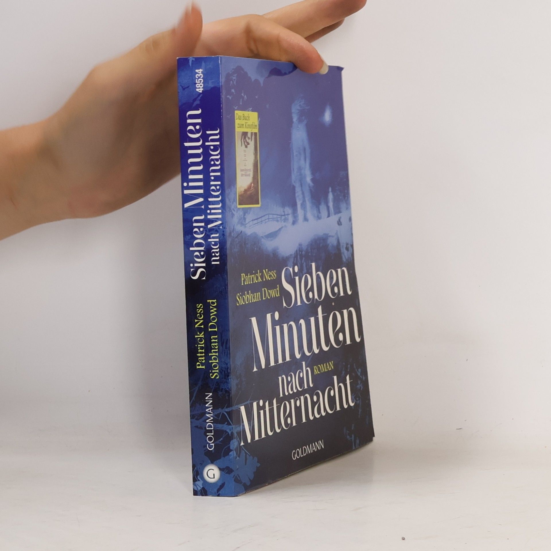Patrick Ness Sieben Minuten nach Mitternacht