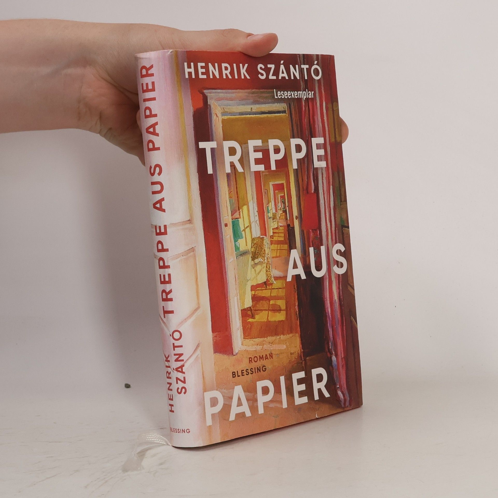 Henrik Szanto Treppe aus Papier