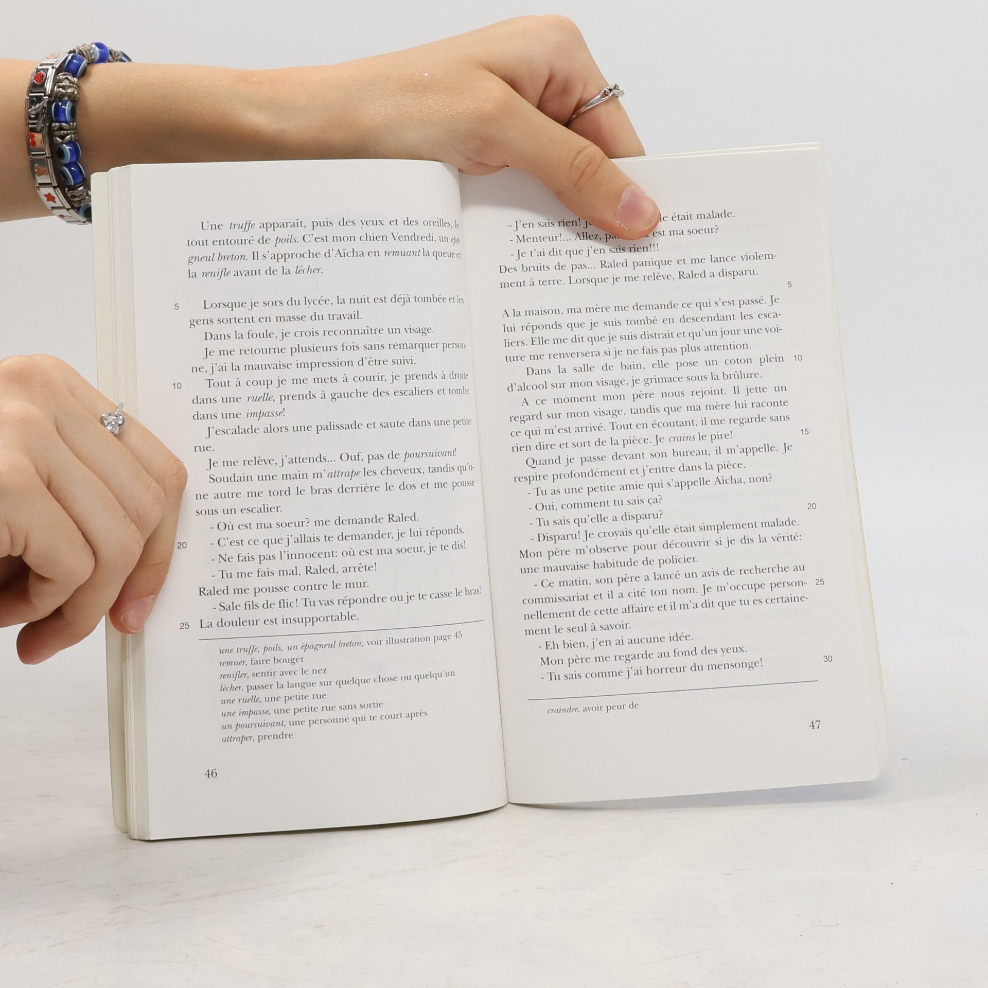 Annette Hallum Teen Readers - 4: Choc des cultures