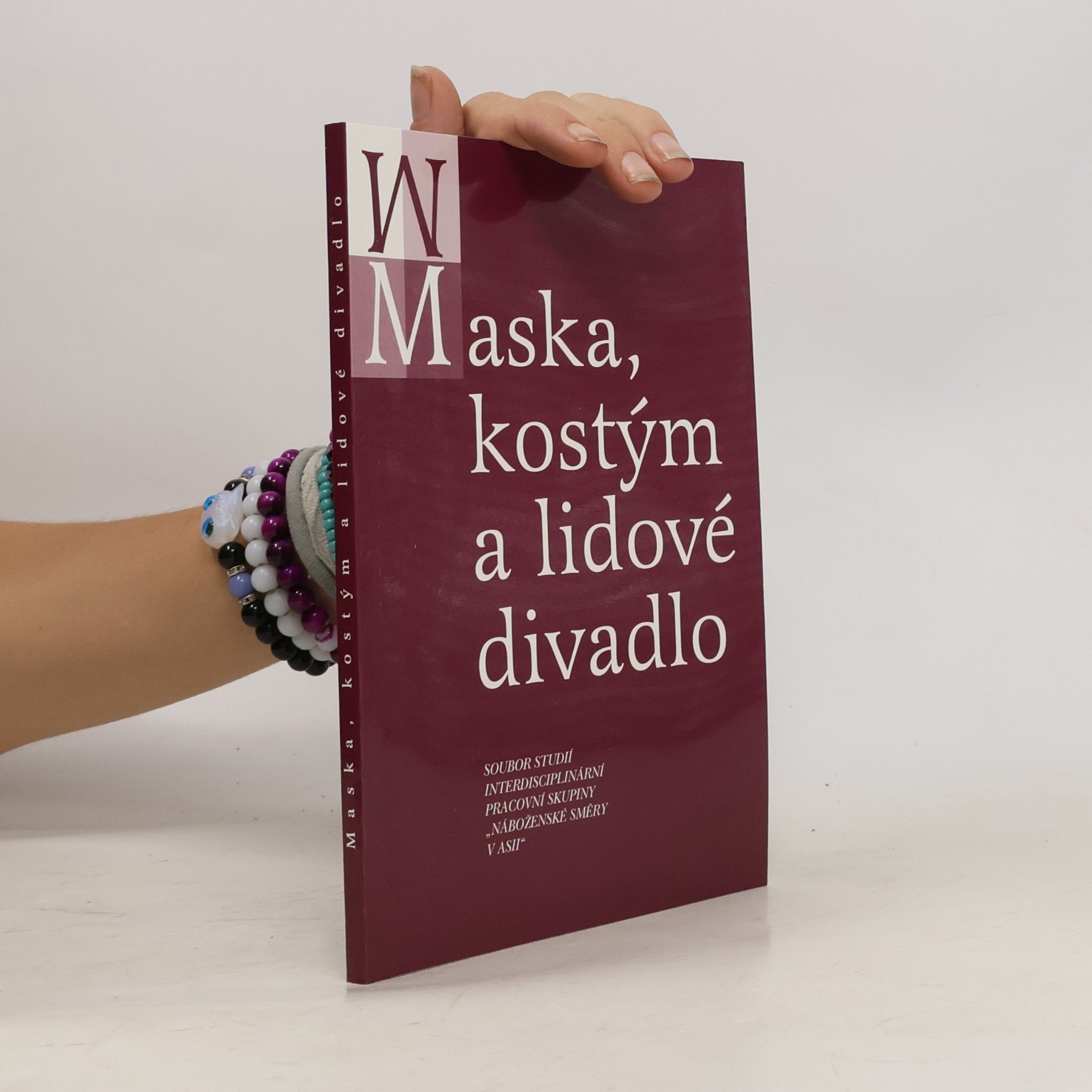 Ľubica Obuchová Maska, kostým a lidové divadlo