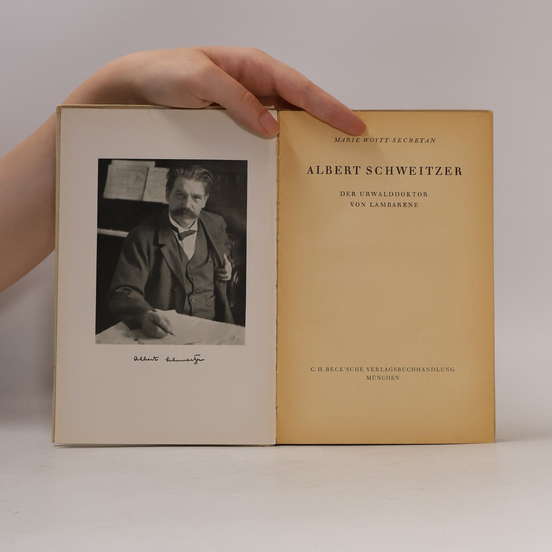 Marie Woytt-Secretan Albert Schweitzer