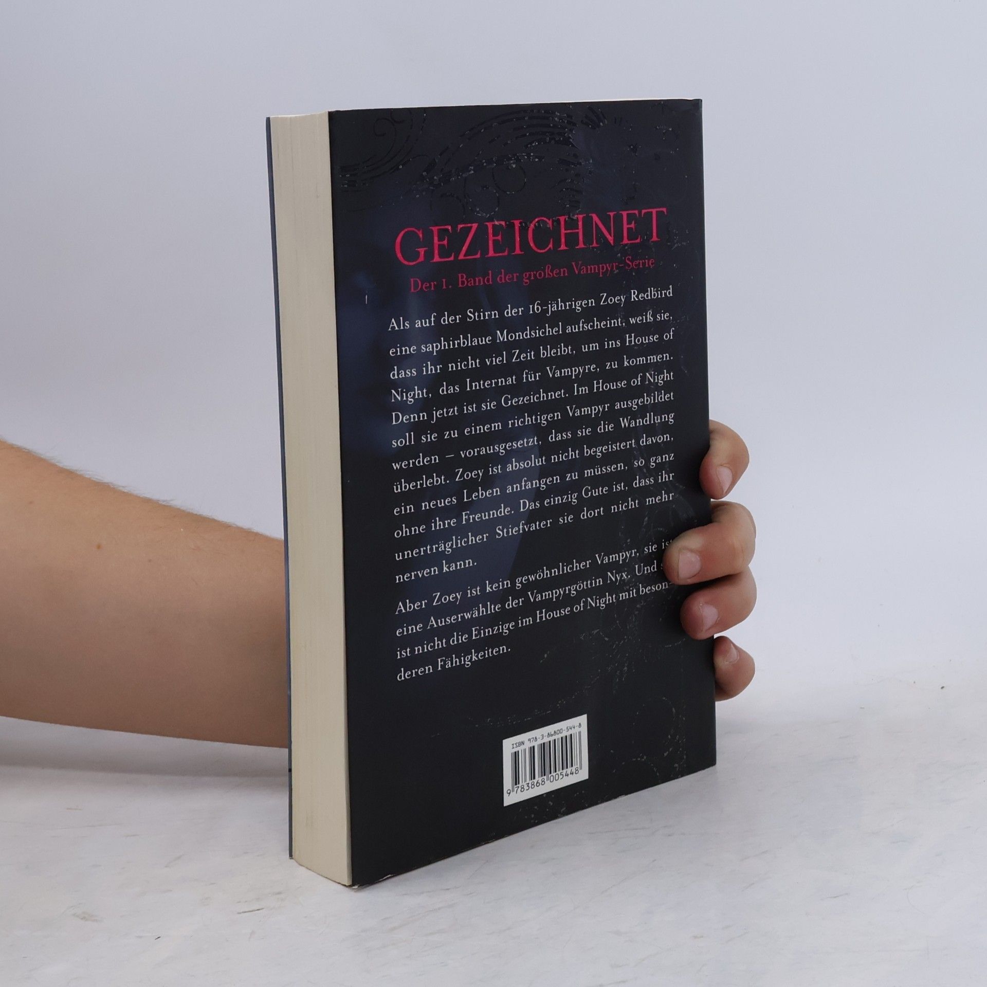 Phyllis Christine Cast House of Night. Gezeichnet