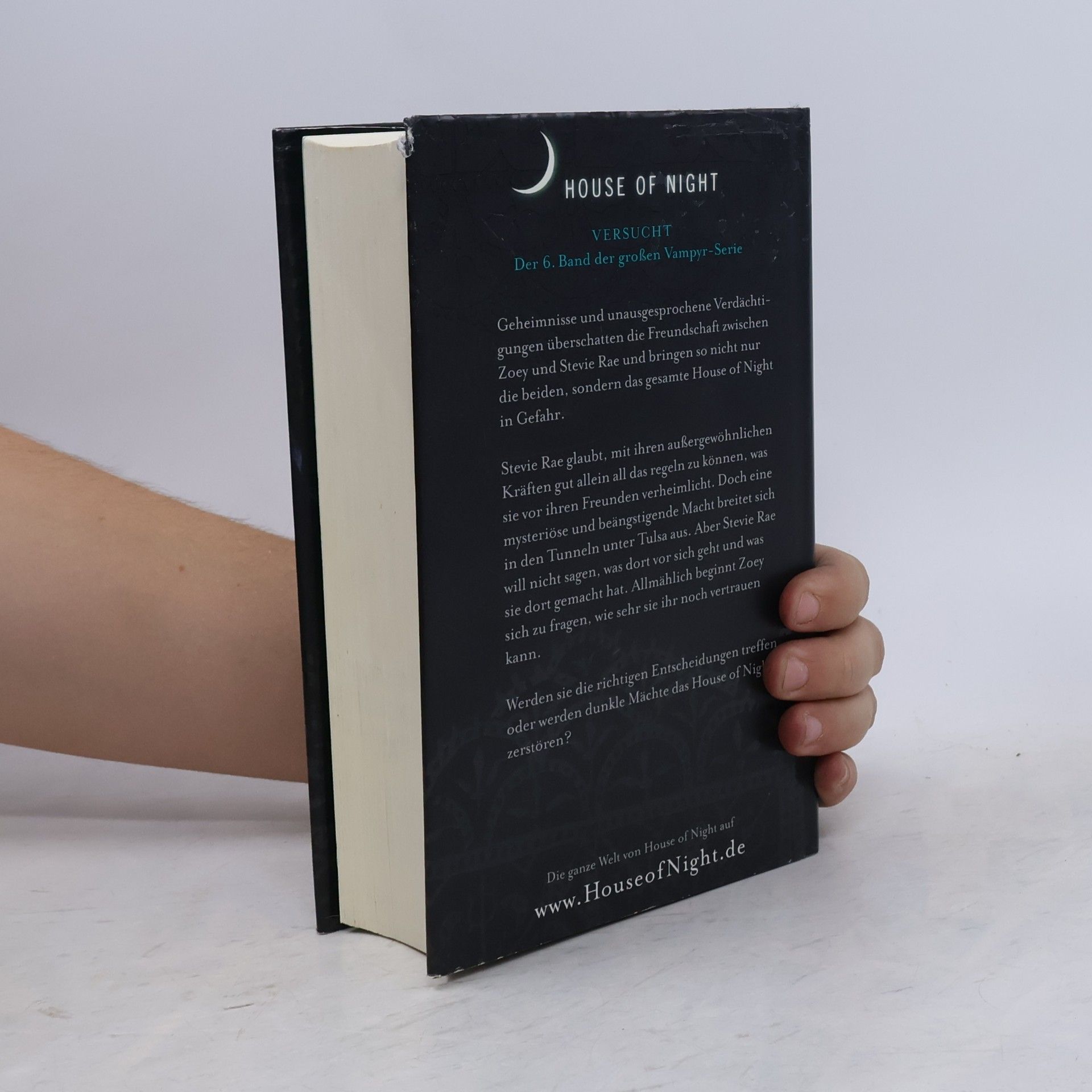 Phyllis Christine Cast House of Night 6. Versucht