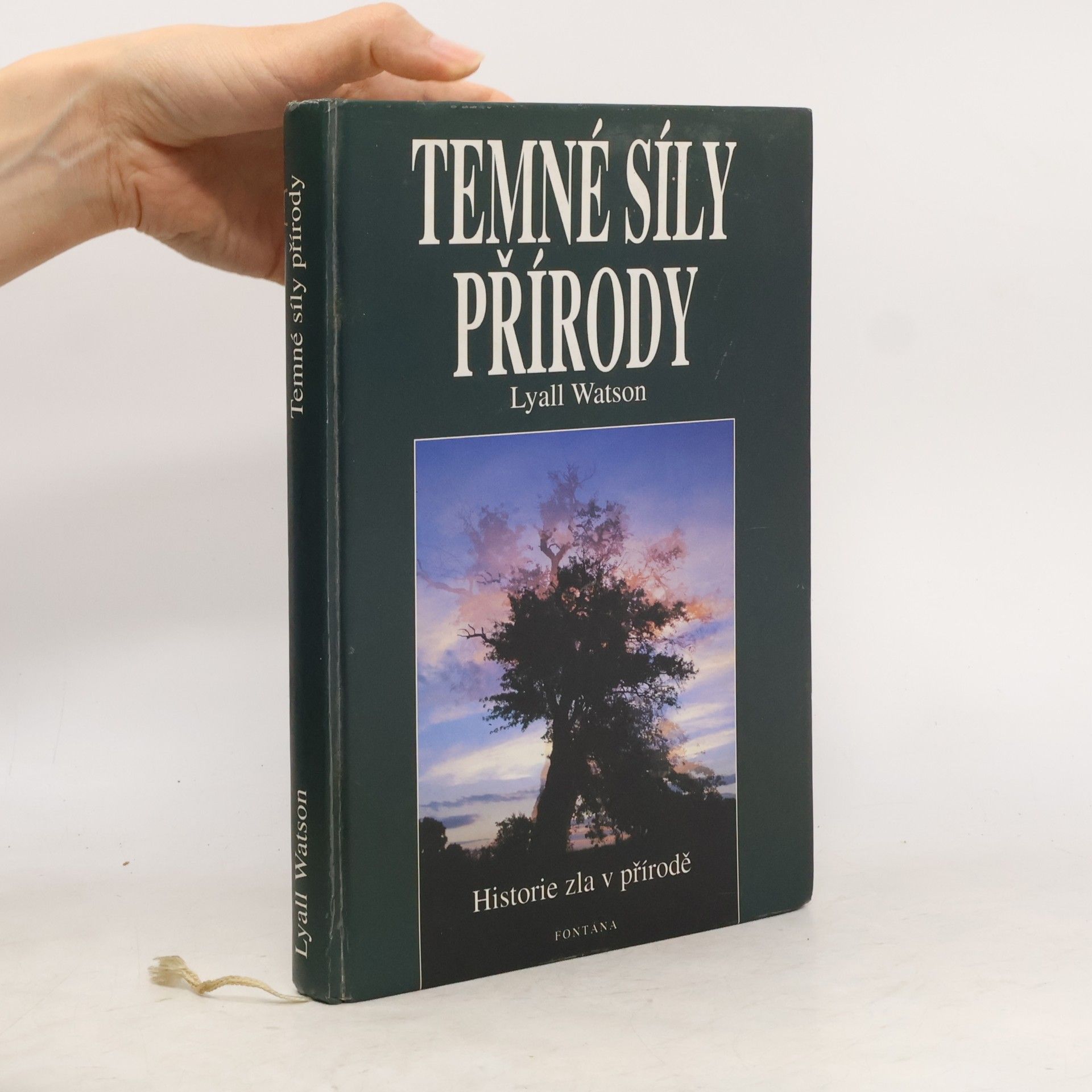 Jenny Dvorsky Temné síly přírody : historie zla v přírodě