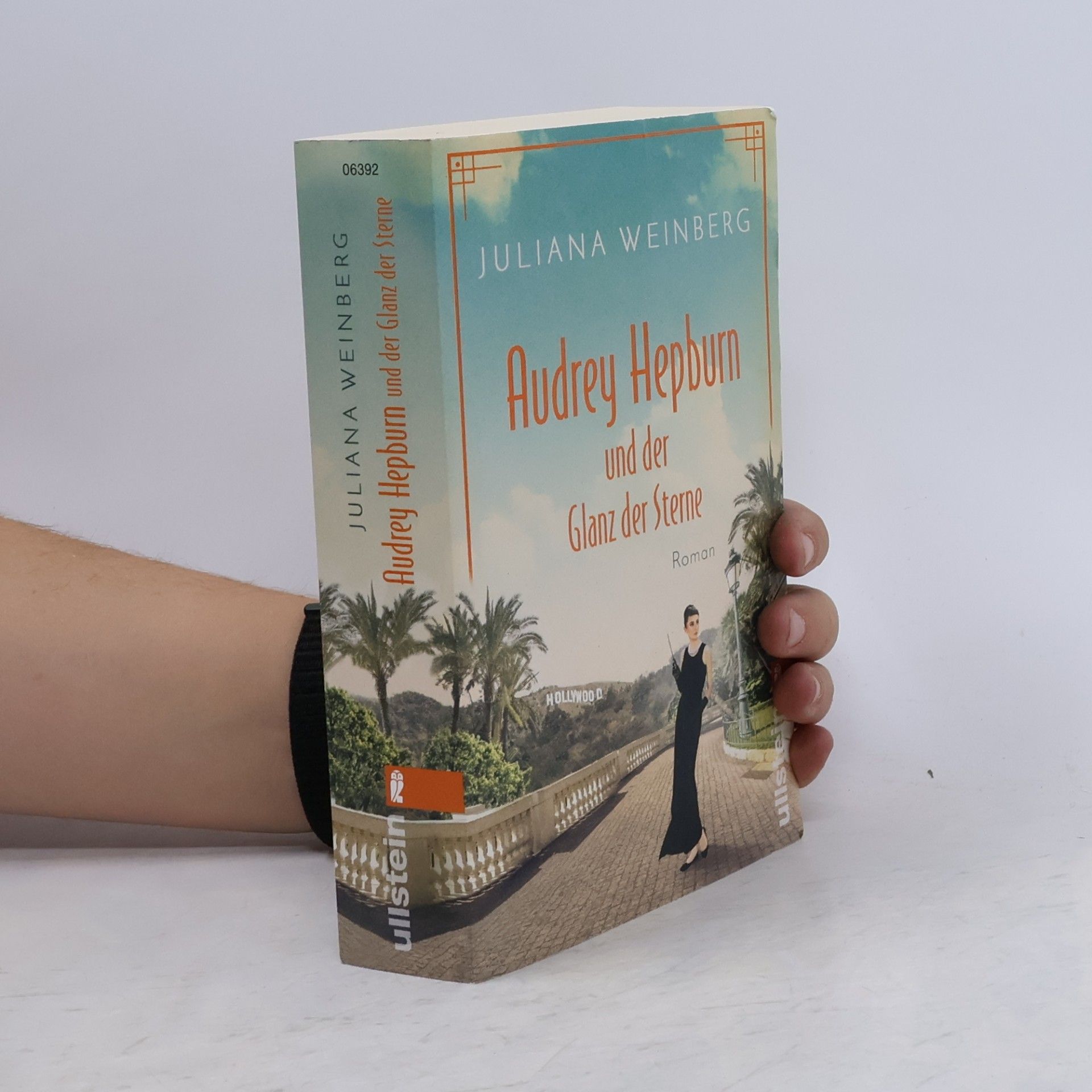 Juliana Weinberg Audrey Hepburn und der Glanz der Sterne / Ikonen ihrer Zeit Bd.2