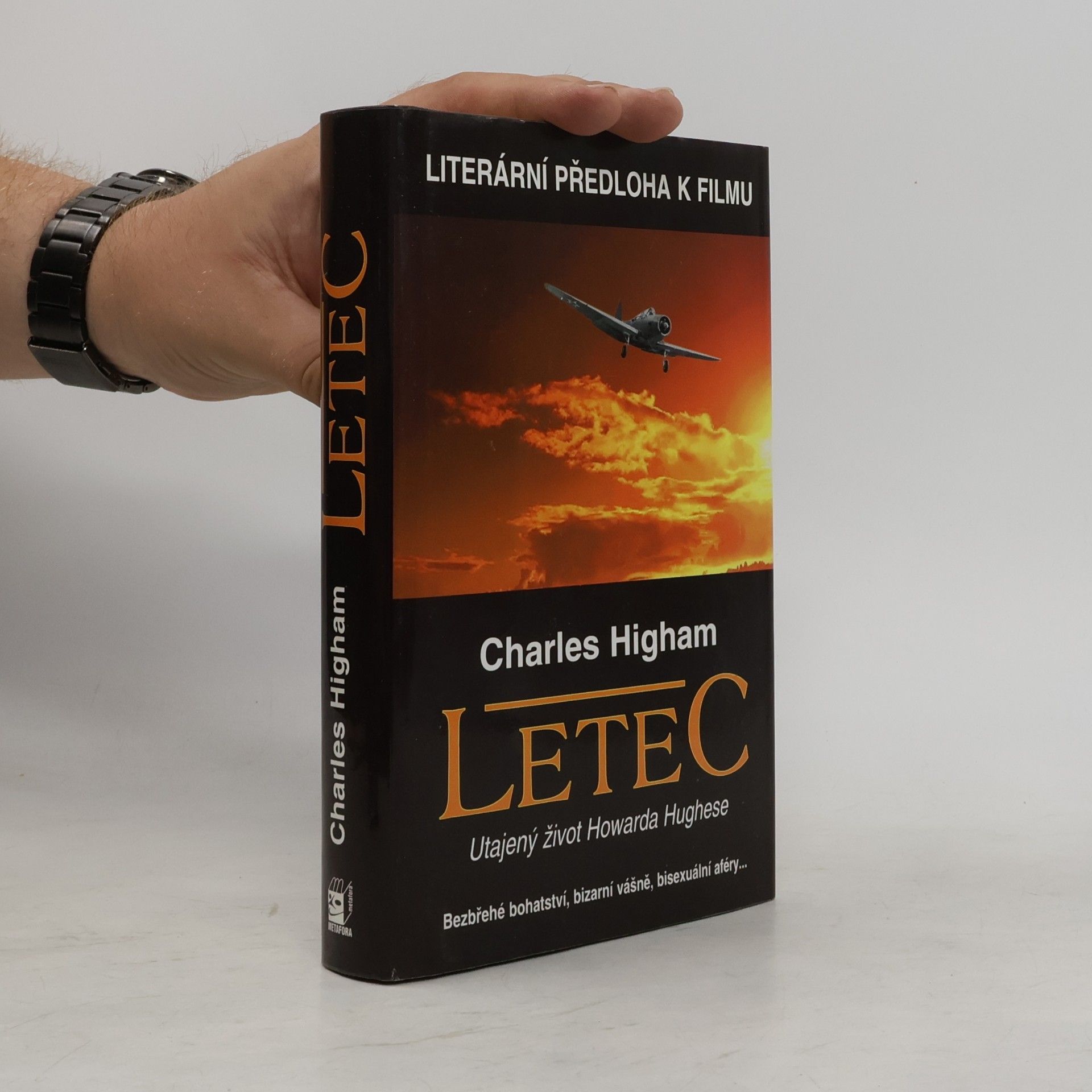 Letec: Utajený život Howarda Hughese