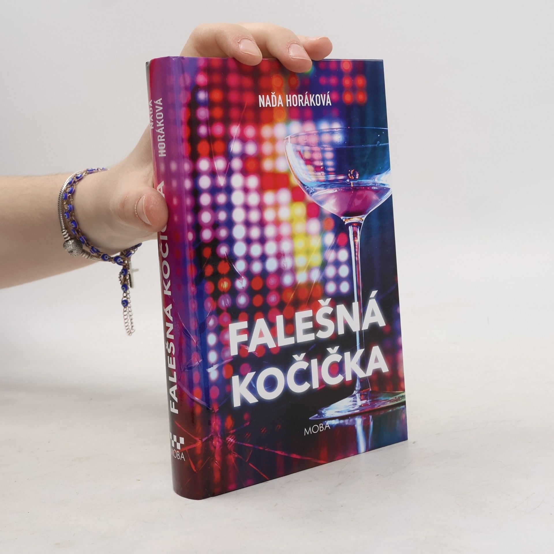 Naďa Horáková Falešná kočička