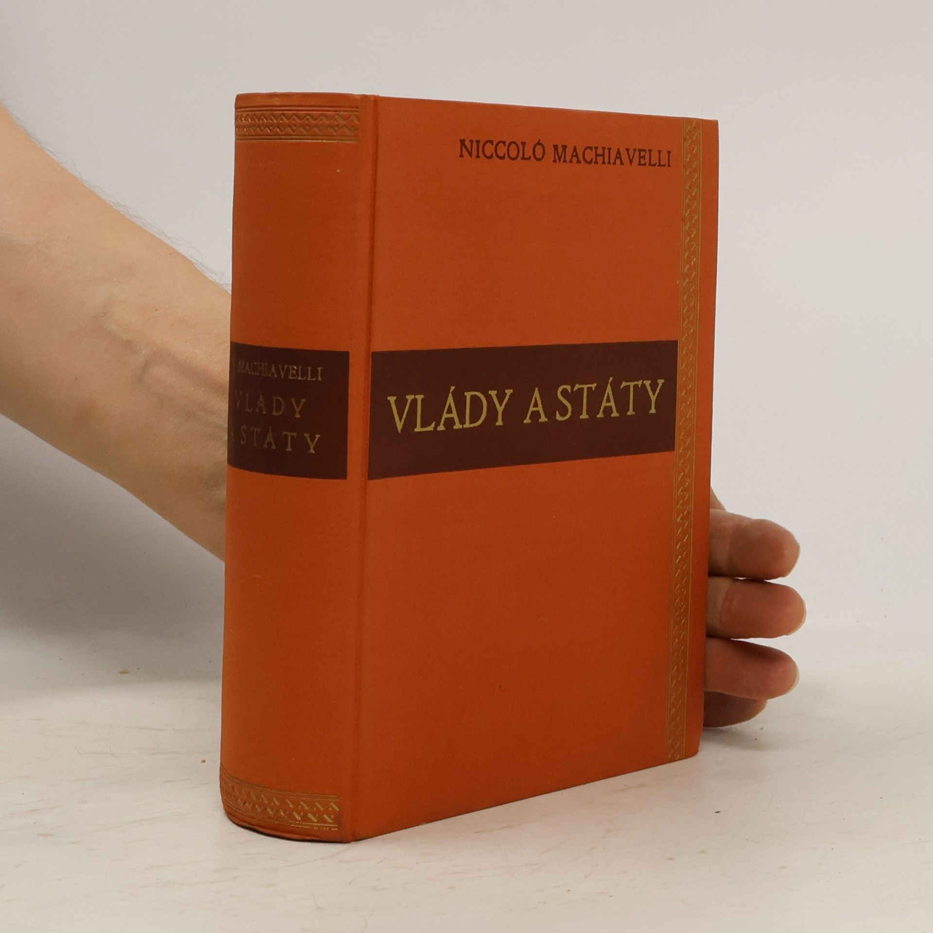 Niccolò Machiavelli Vlády a státy