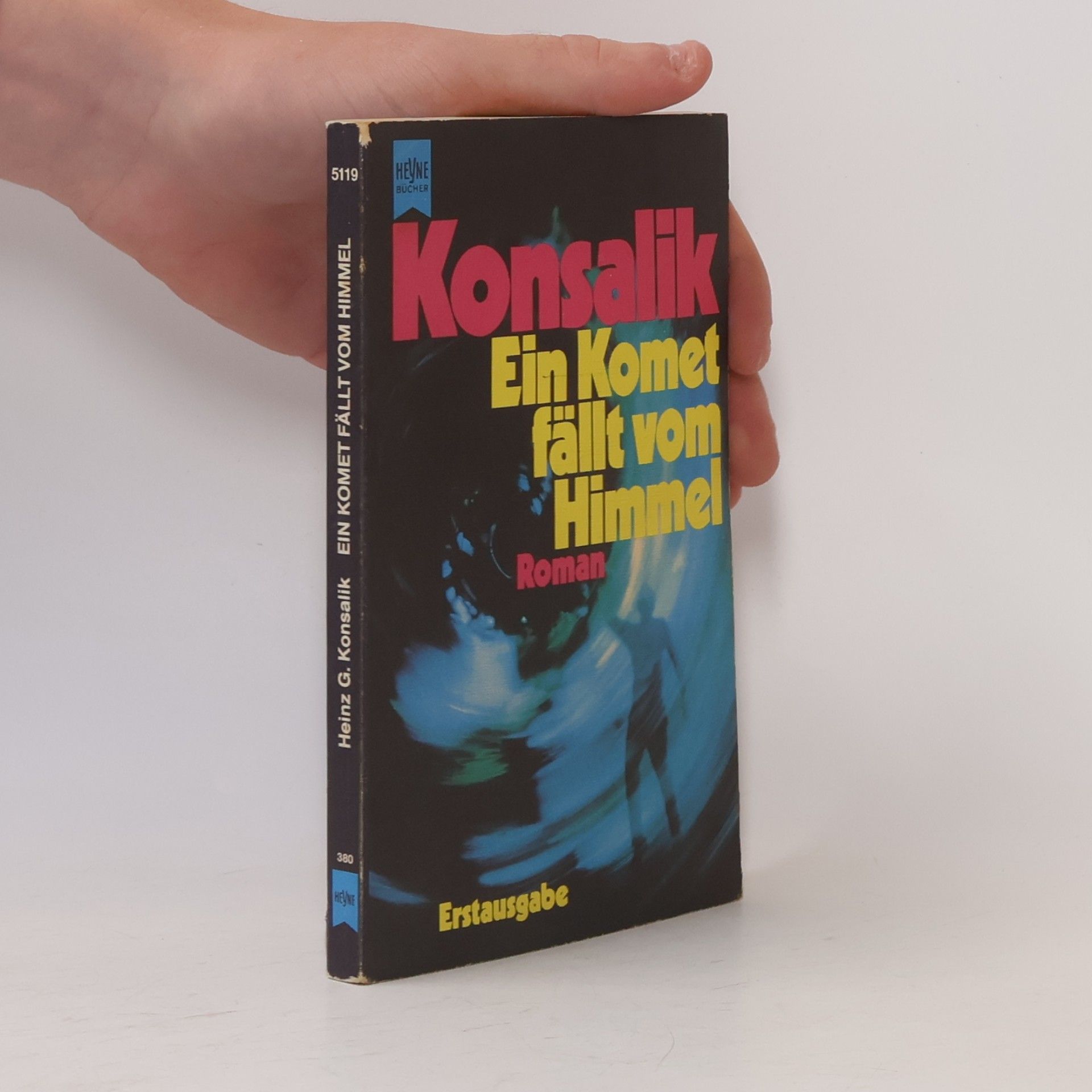 Ein Komet fällt vom Himmel
