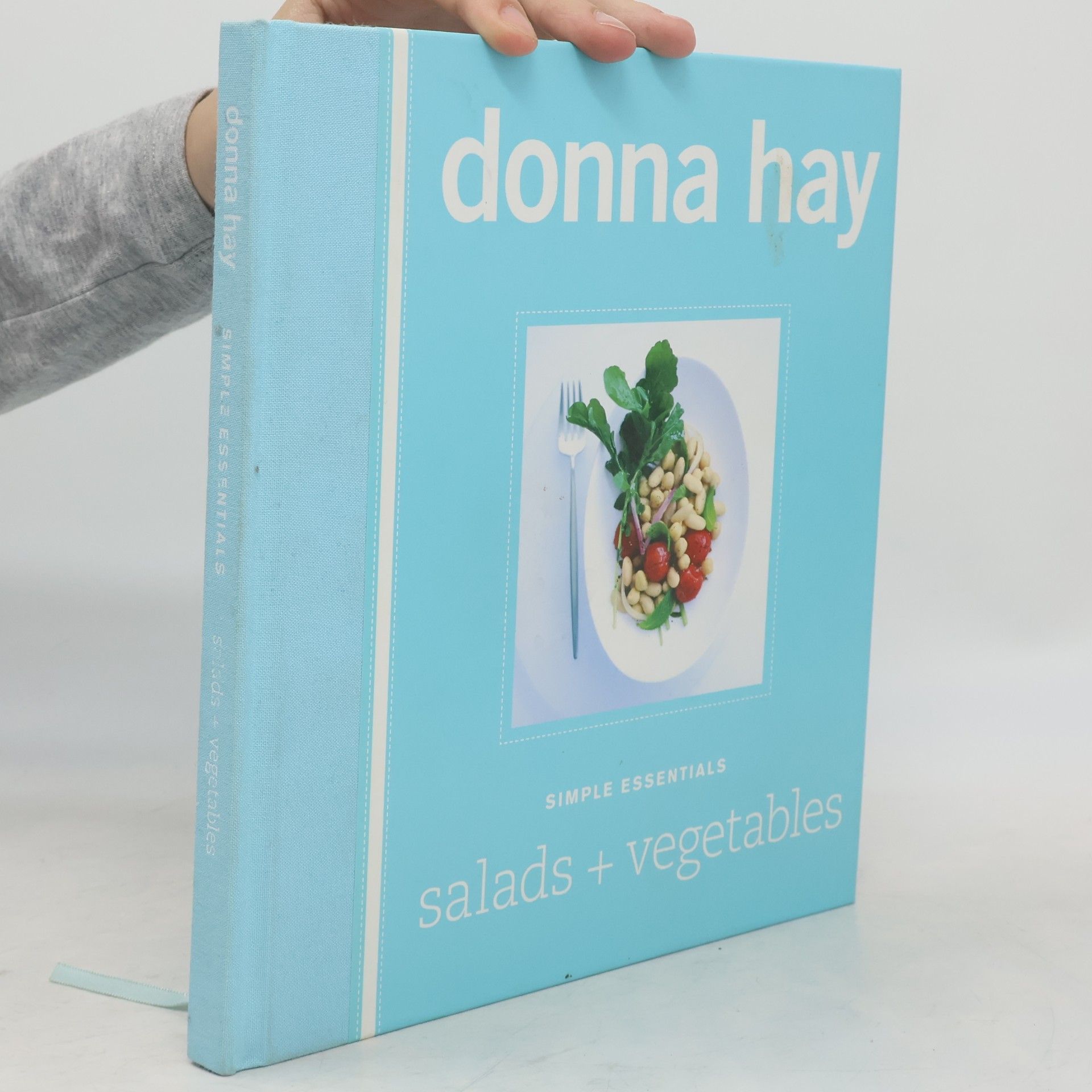 Donna Hay Simple Essentials Salads & Vegetables