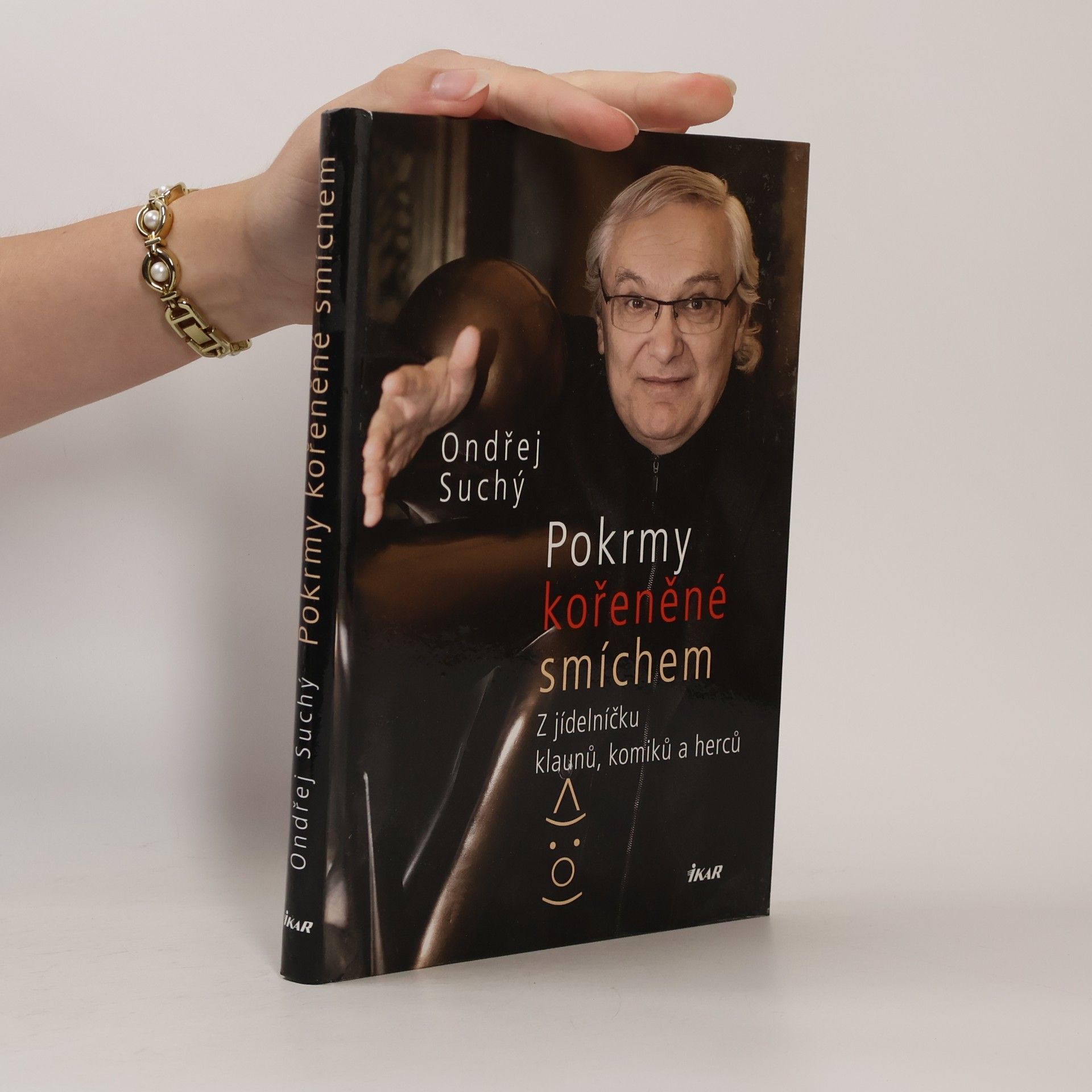 Pokrmy kořeněné smíchem