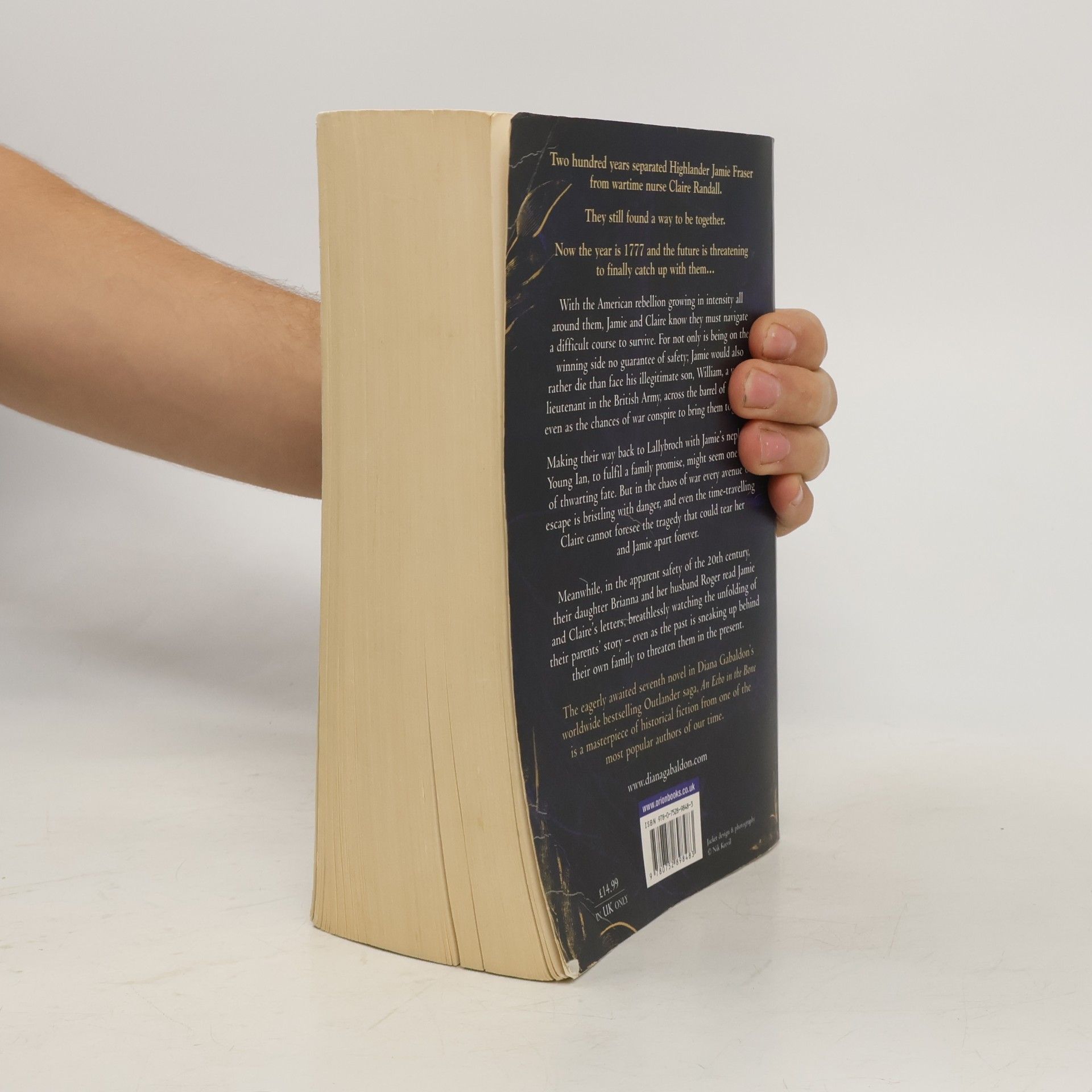 Diana Gabaldon An Echo in the Bone