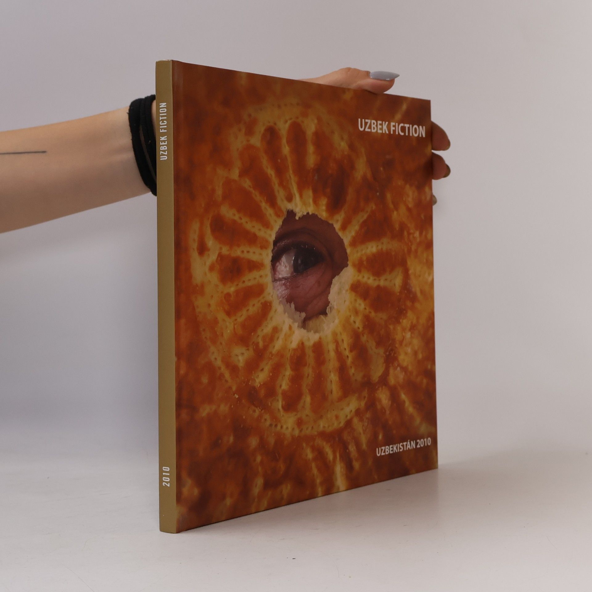 Garik Avanesjan Uzbek fiction : Uzbekistán 2010