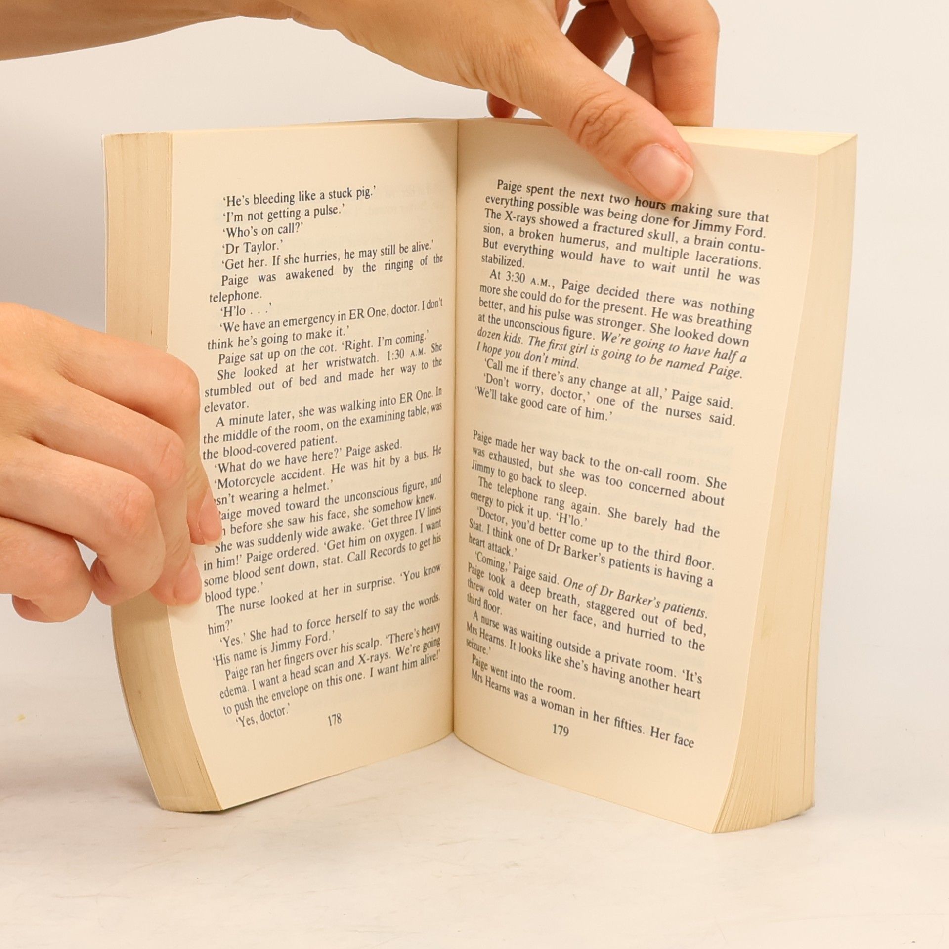 Sidney Sheldon Nothing lasts forever