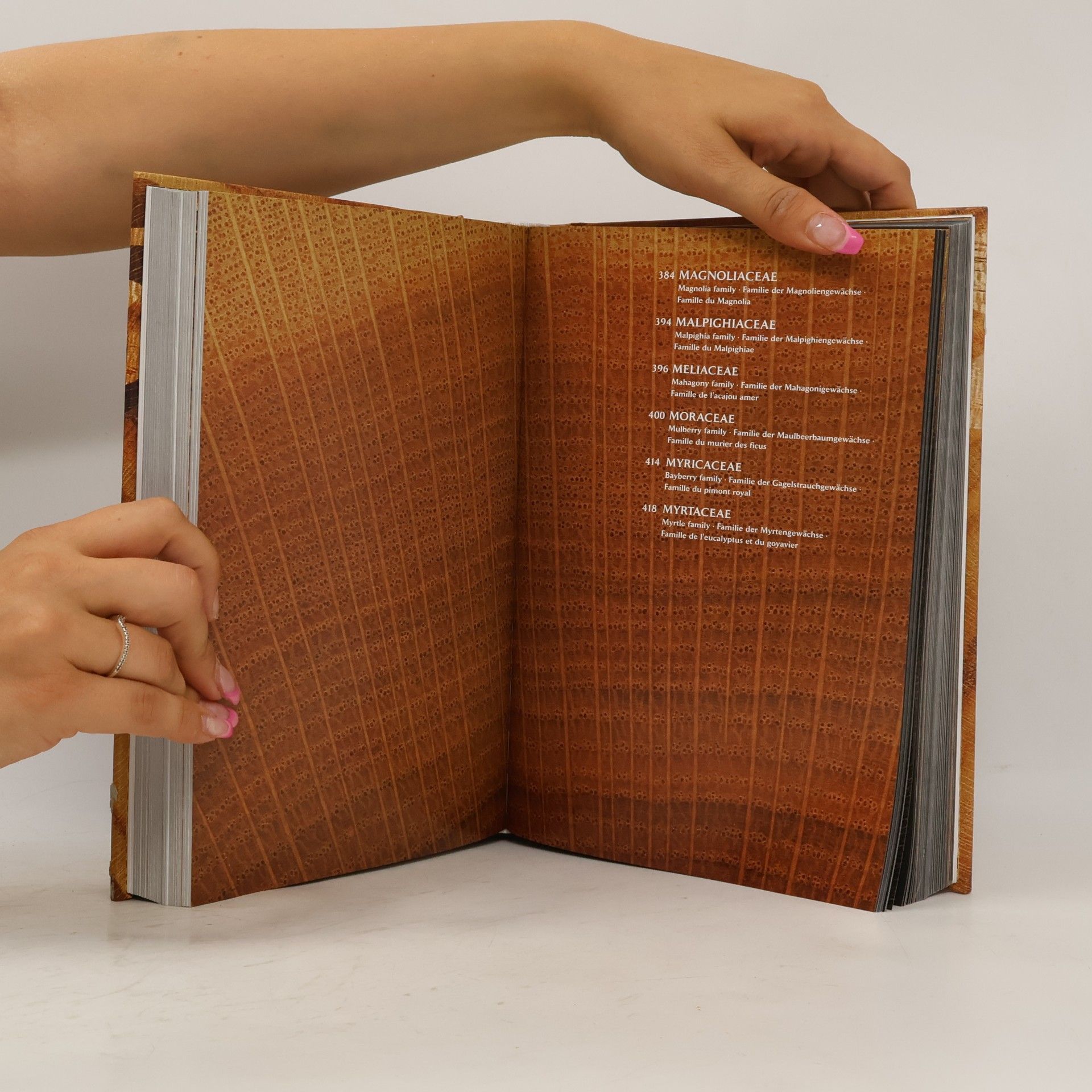 Andrew McRobb The woodbook