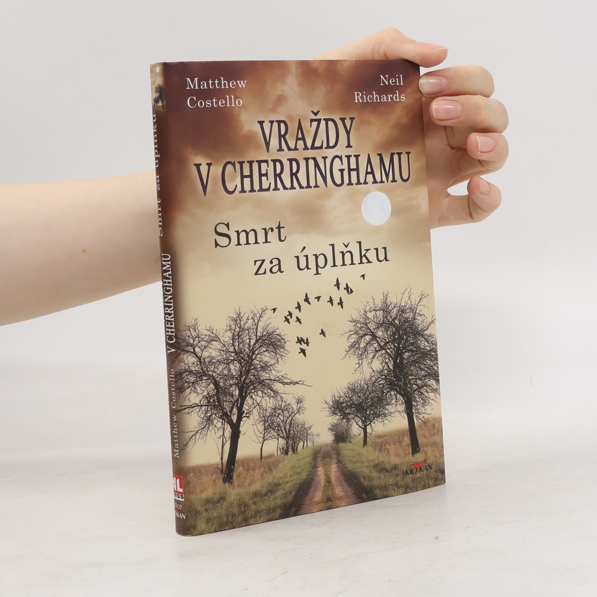 Neil Richards Vraždy v Cherringhamu. Smrt za úplňku