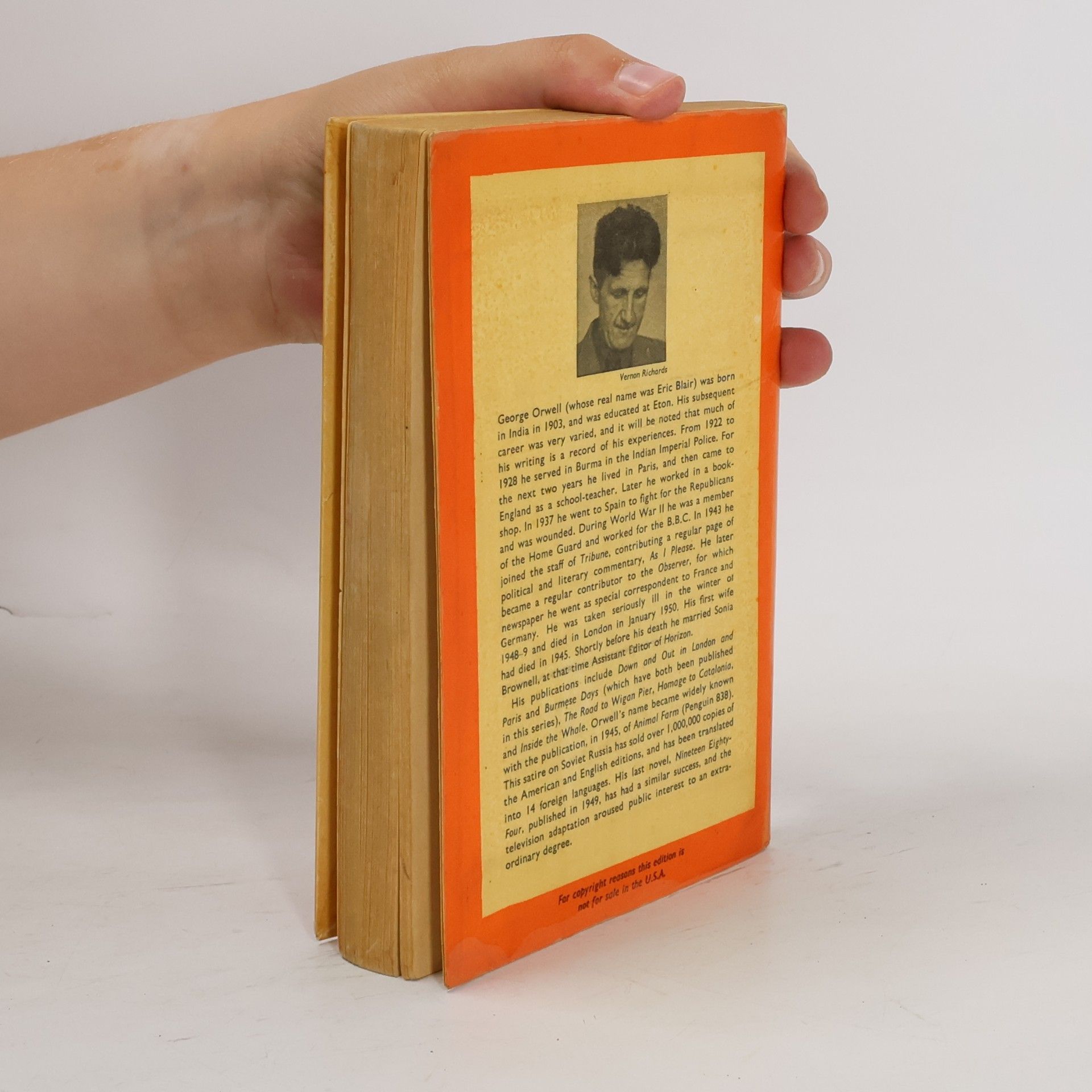 George Orwell Nineteen Eighty-Four