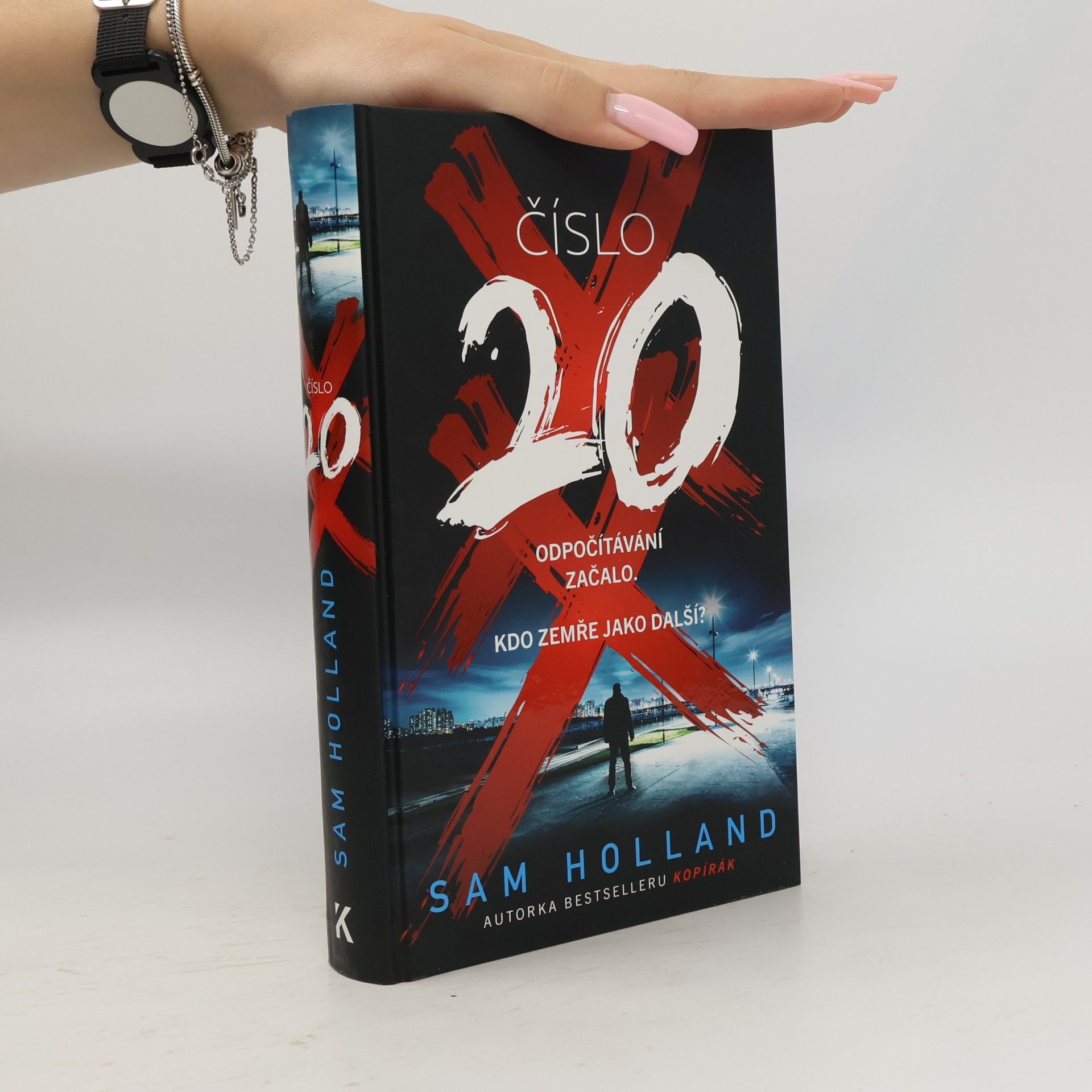 Sam Holland Číslo 20