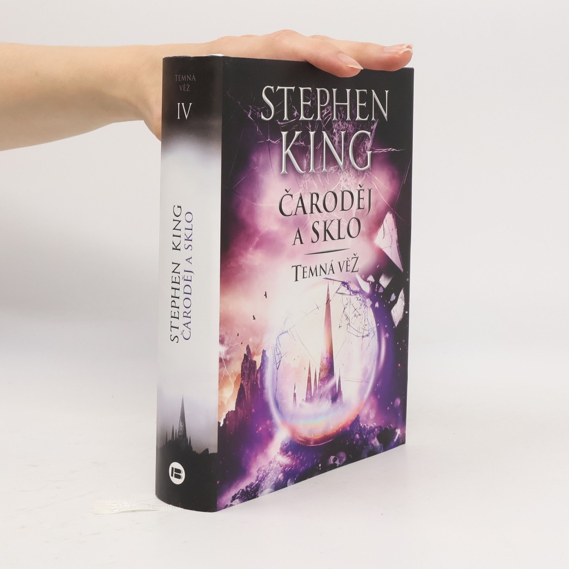 Stephen King Čaroděj a sklo