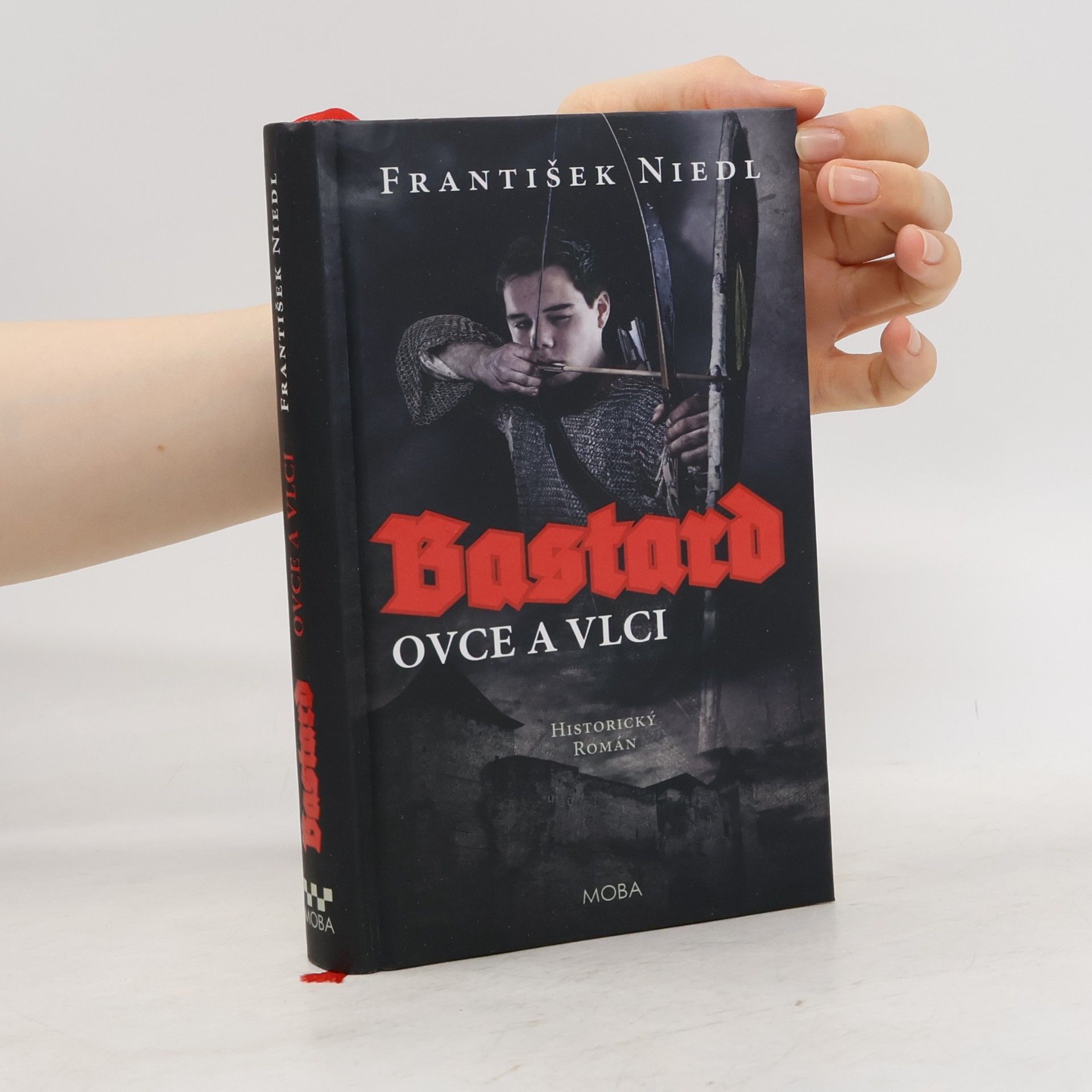 Bastard. Ovce a vlci