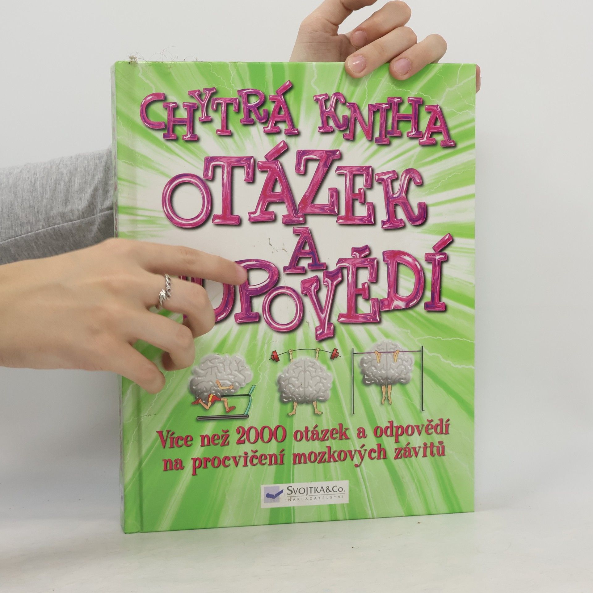 Zuzana Stloukalová Chytrá kniha otázek a odpovědí