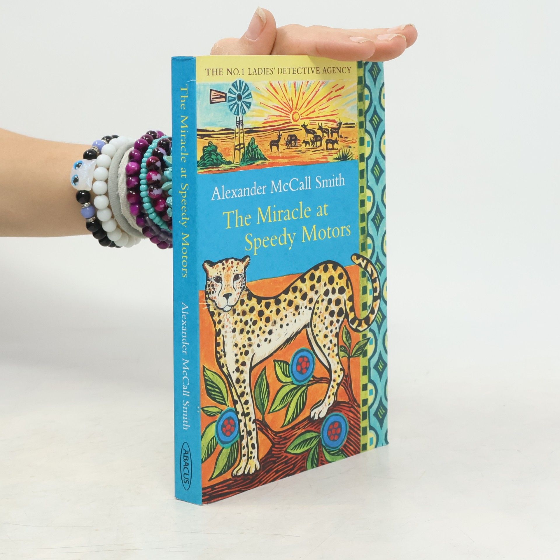 Alexander McCall Smith The miracle at Speedy Motors