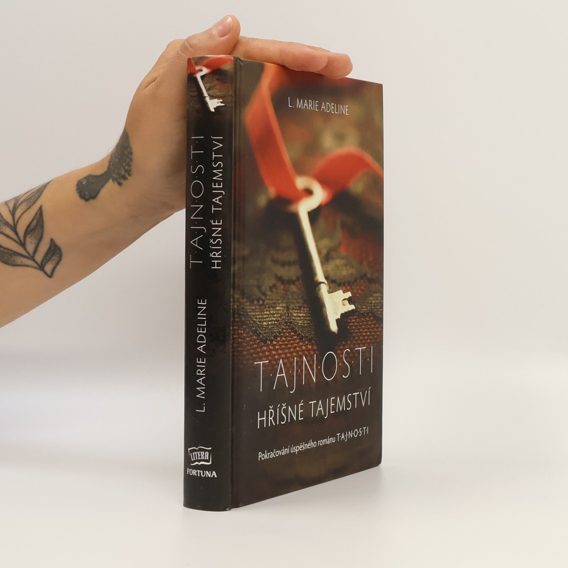 L. Marie Adeline T.A.J.N.O.S.T.I. Hříšné tajemství