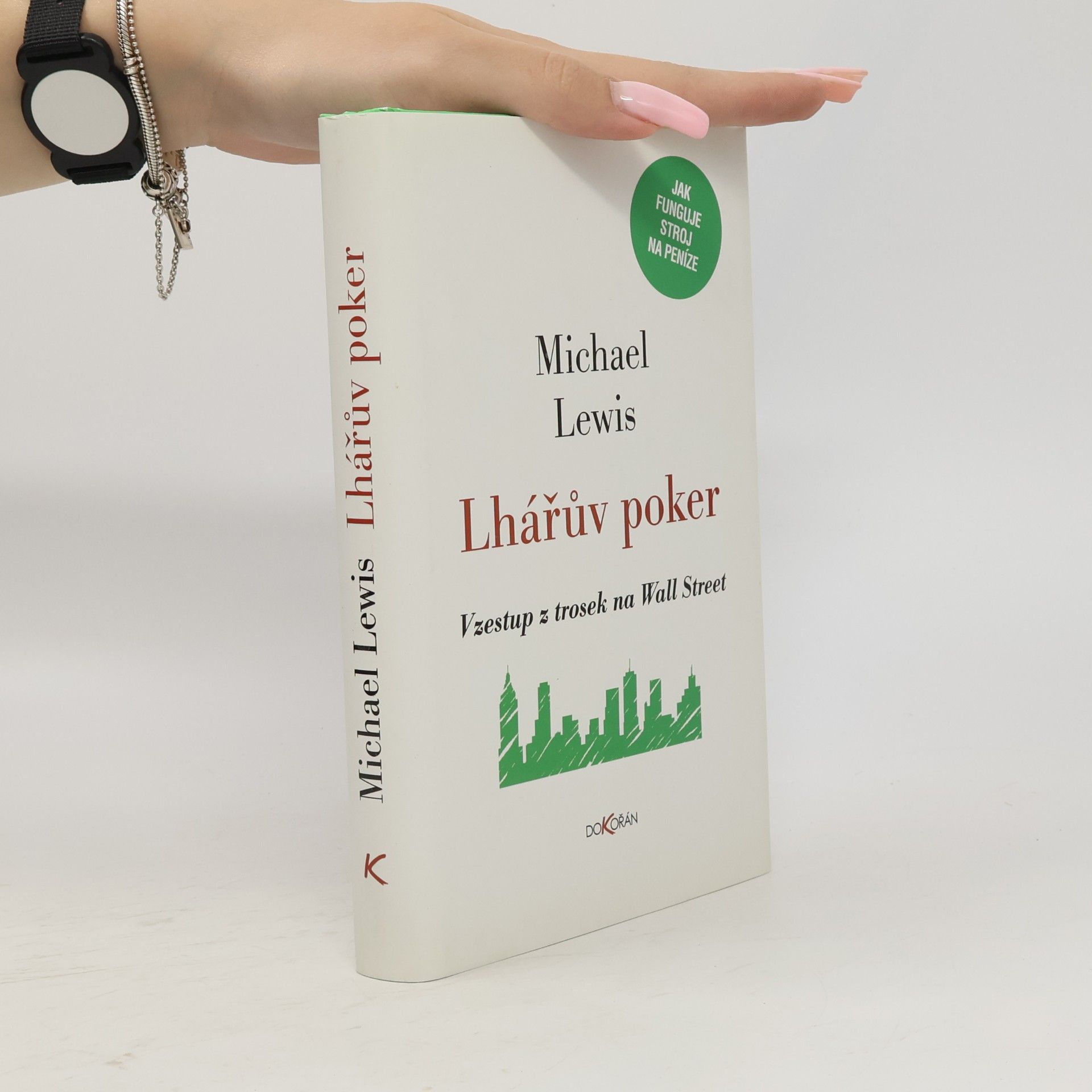 Michael Lewis Lhářův poker