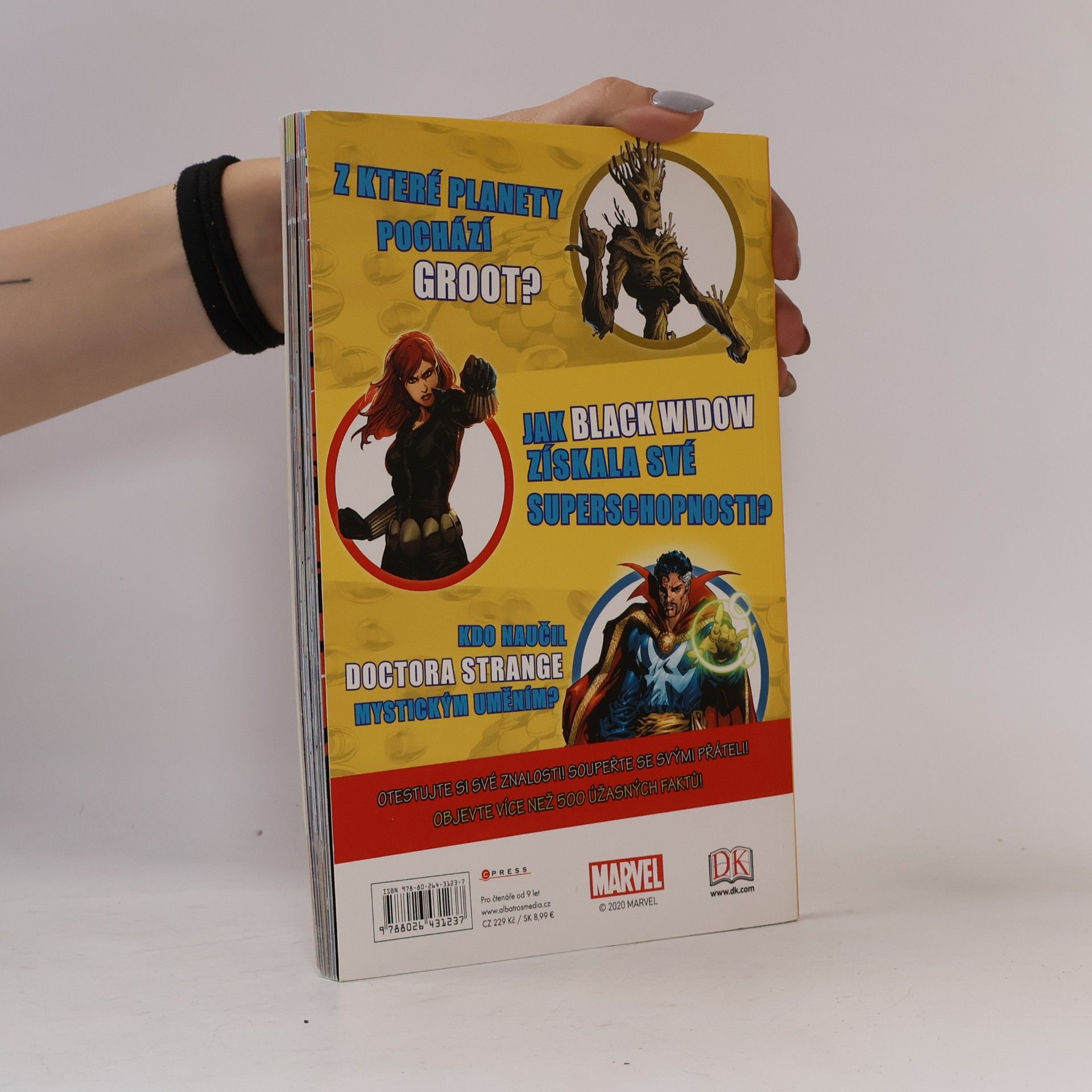 Melanie Scott Marvel: Kniha plná faktů