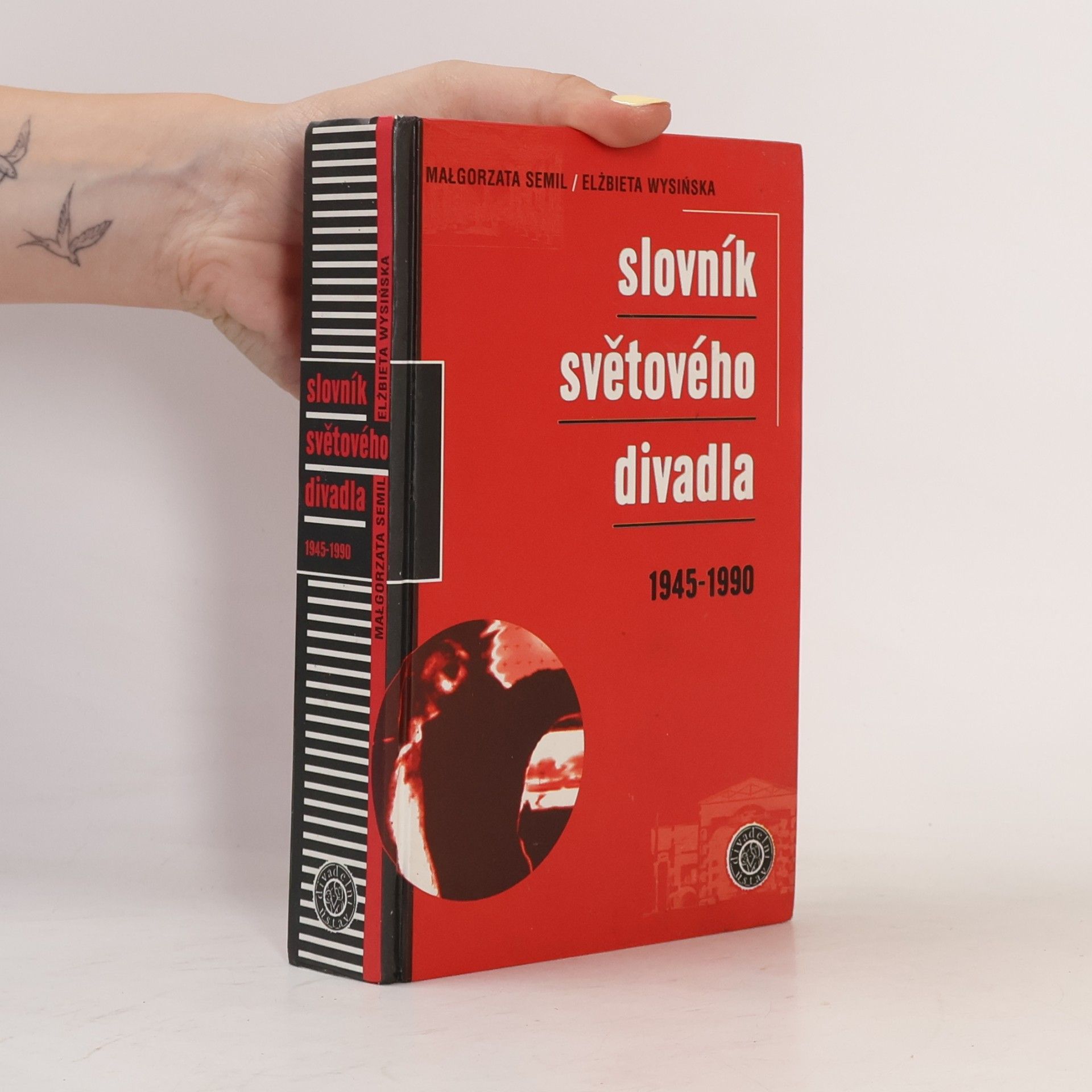 Slovník světového divadla 1945-1990