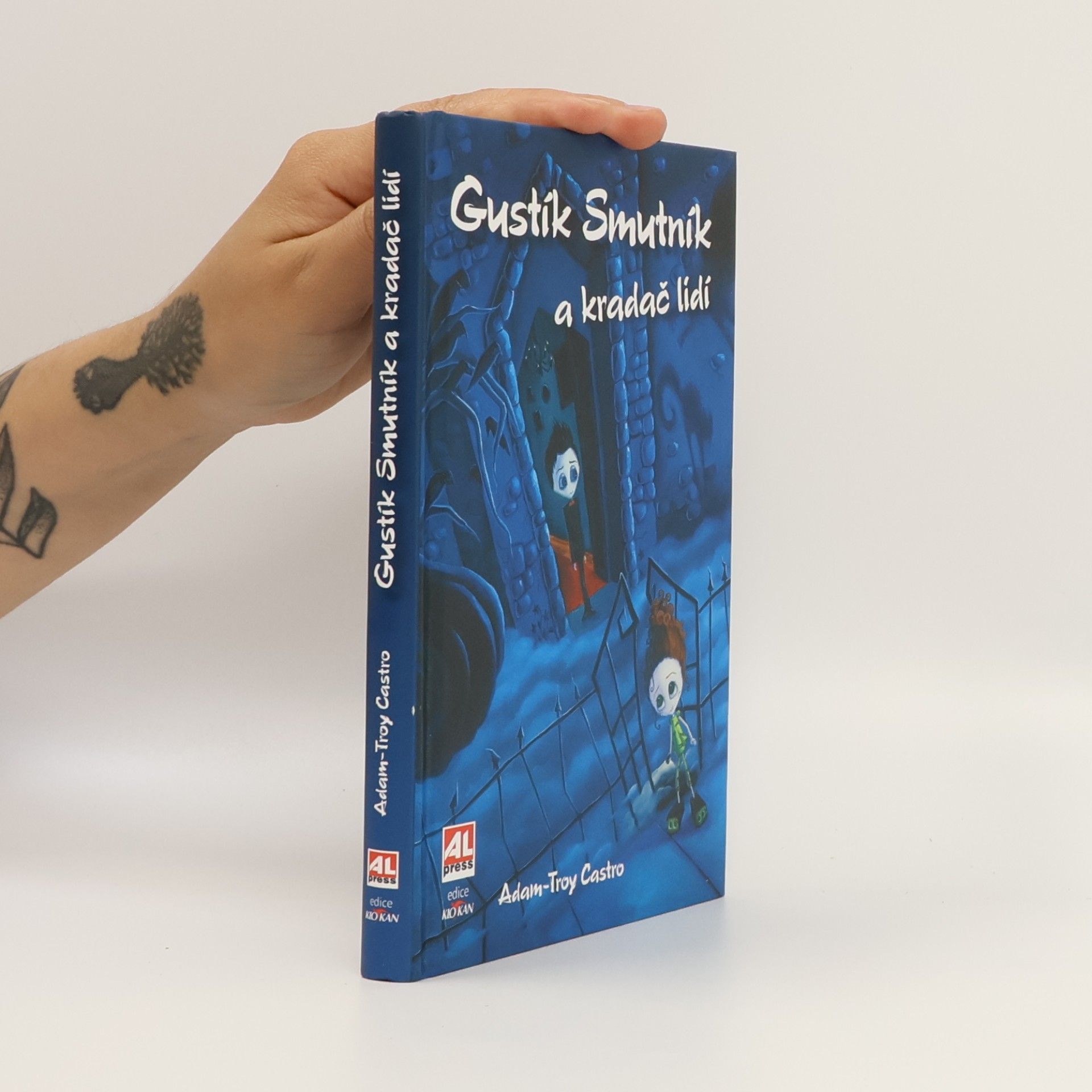 Gustík Smutník a kradač lidí