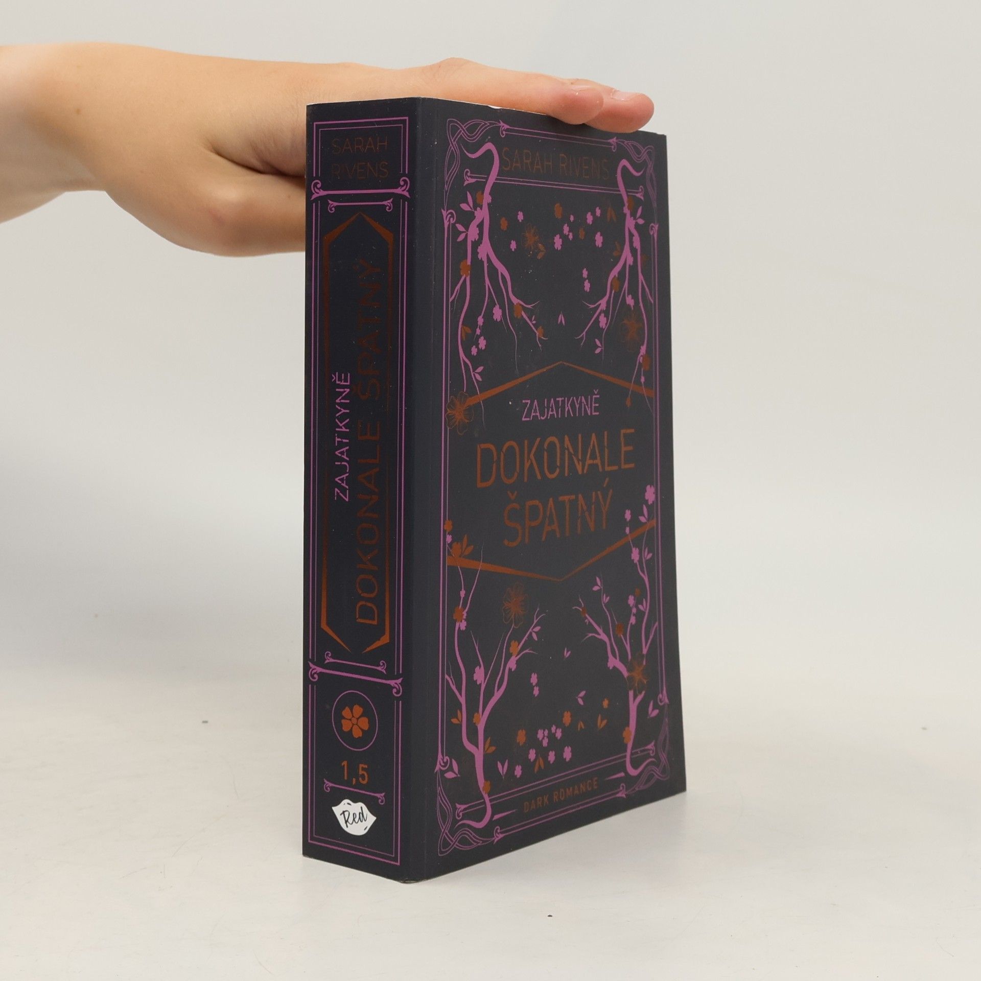 Sarah Rivens Dokonale špatný