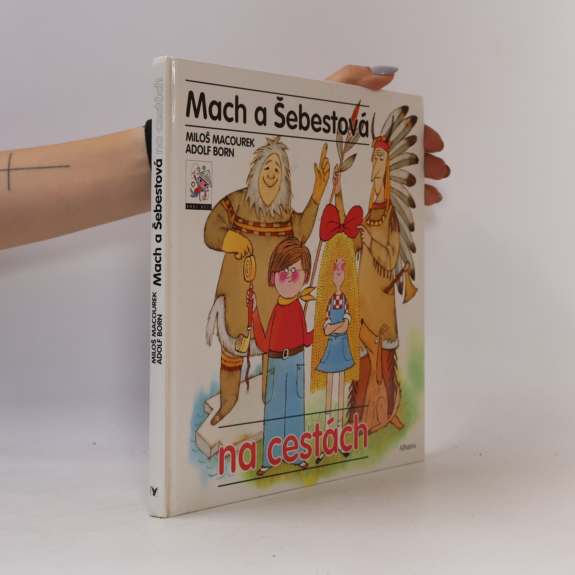 Miloš Macourek Mach a Šebestová na cestách