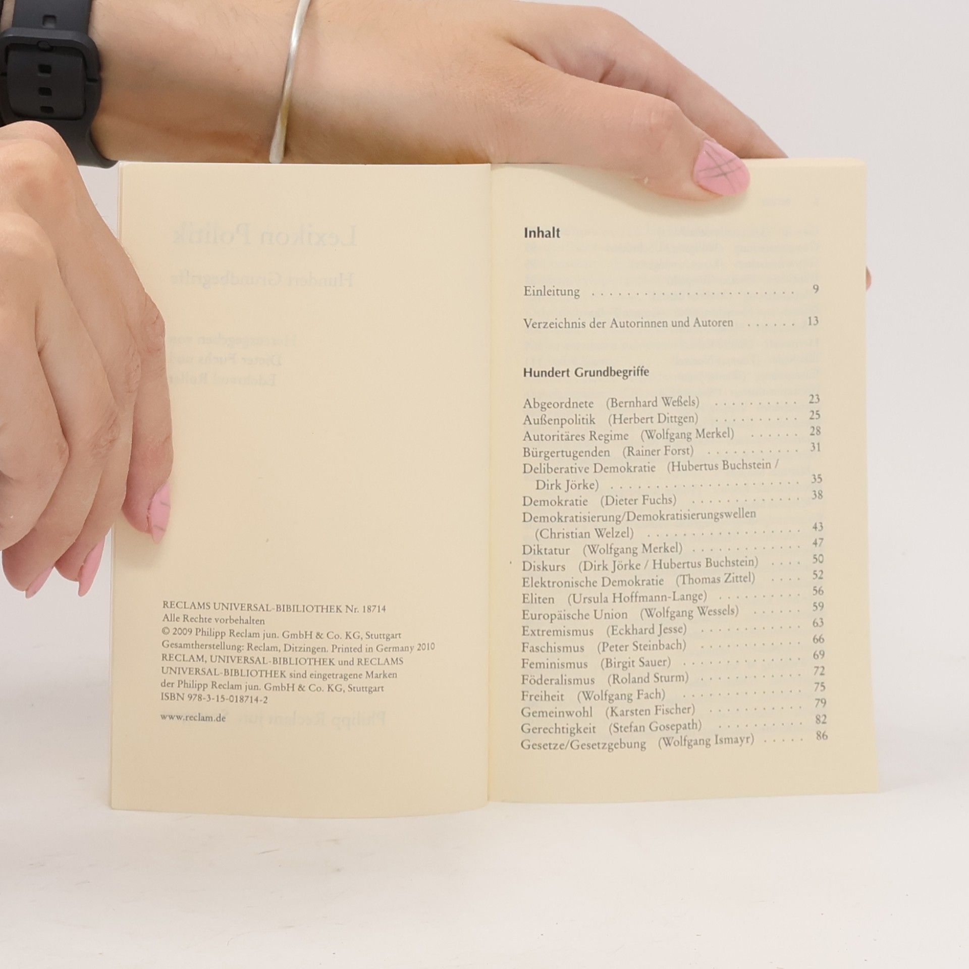 Dieter Fuchs Reclams Universal-Bibliothek: Lexikon Politik