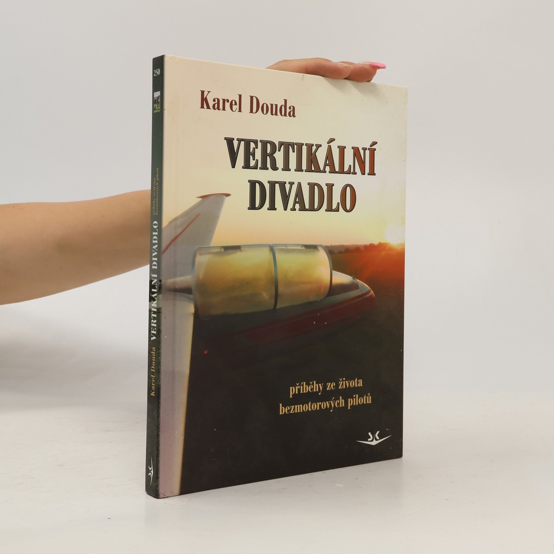Karel Douda Vertikální divadlo