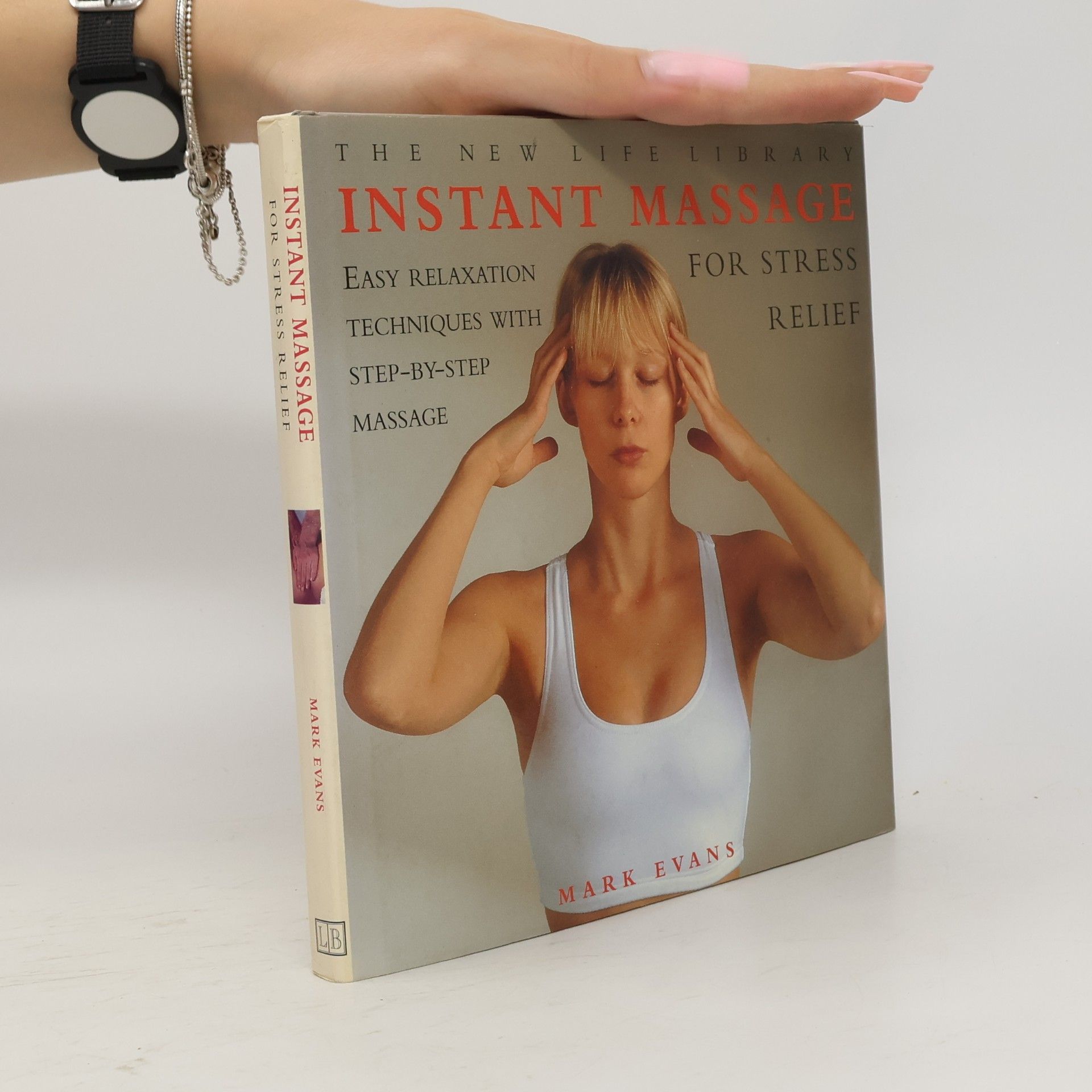 Marke Evans Instant Massage for Stress Relief