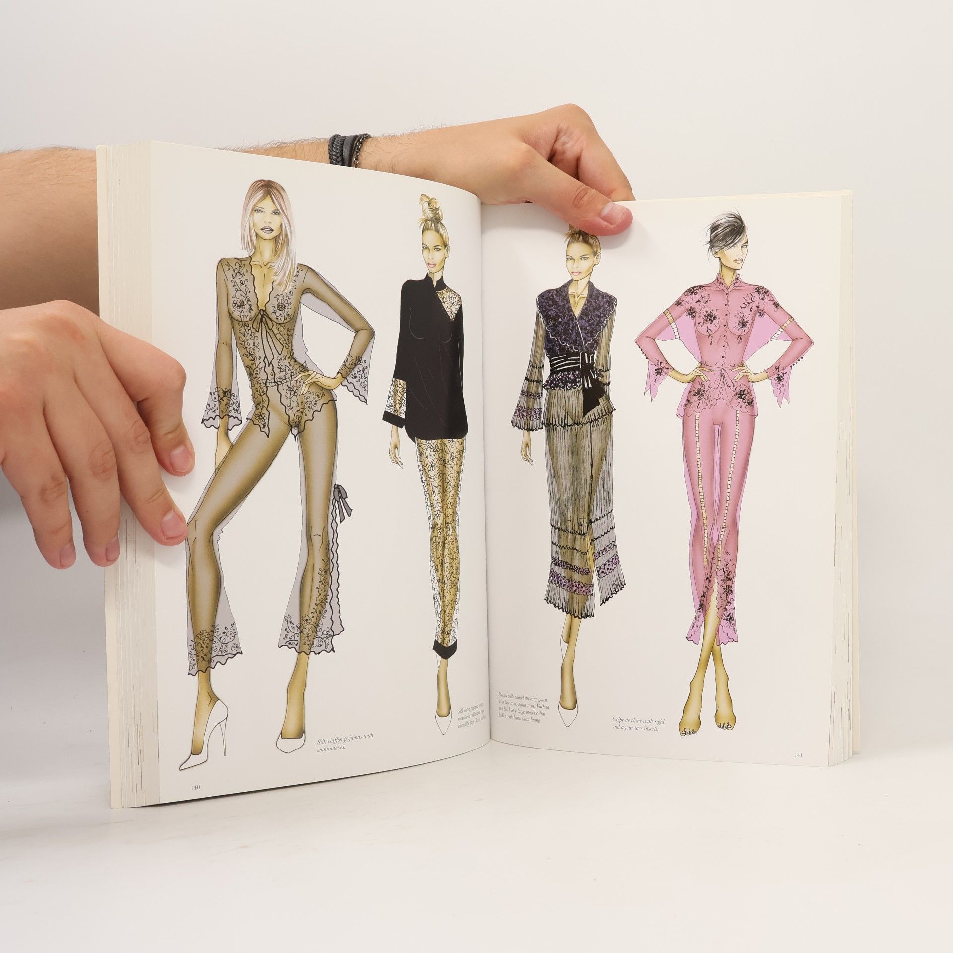 Autorenkollektiv Lingerie and Beachwear: 1,000 Fashion Designs