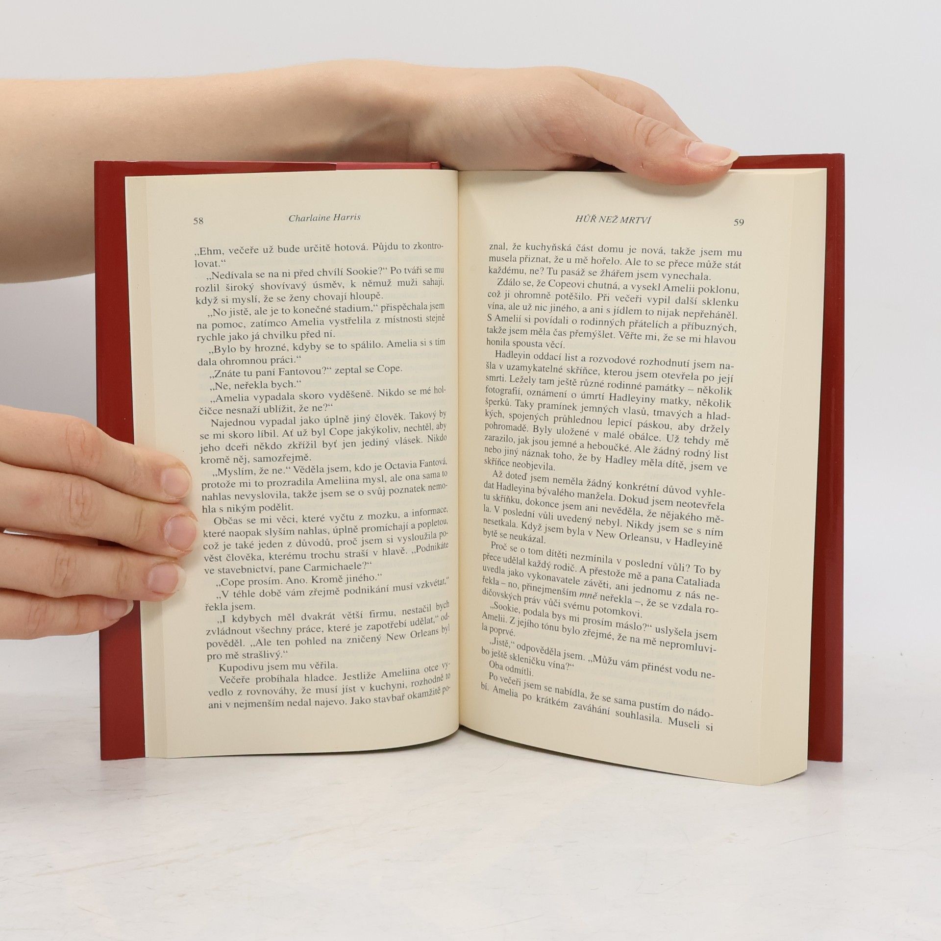 Charlaine Harris Hůř než mrtví