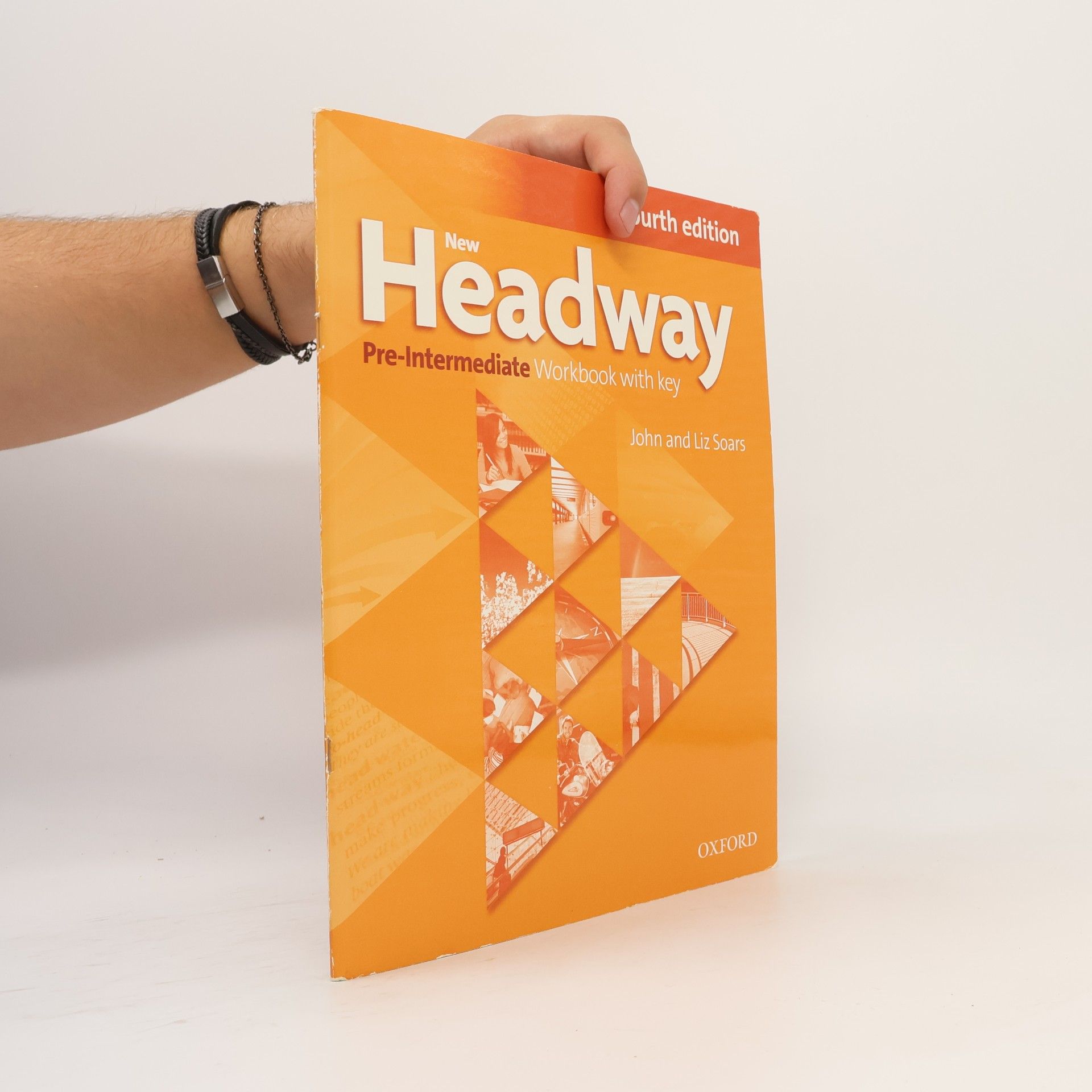 John Soars New Headway. Fourth edition. Pre-intermediate. Workbook with key