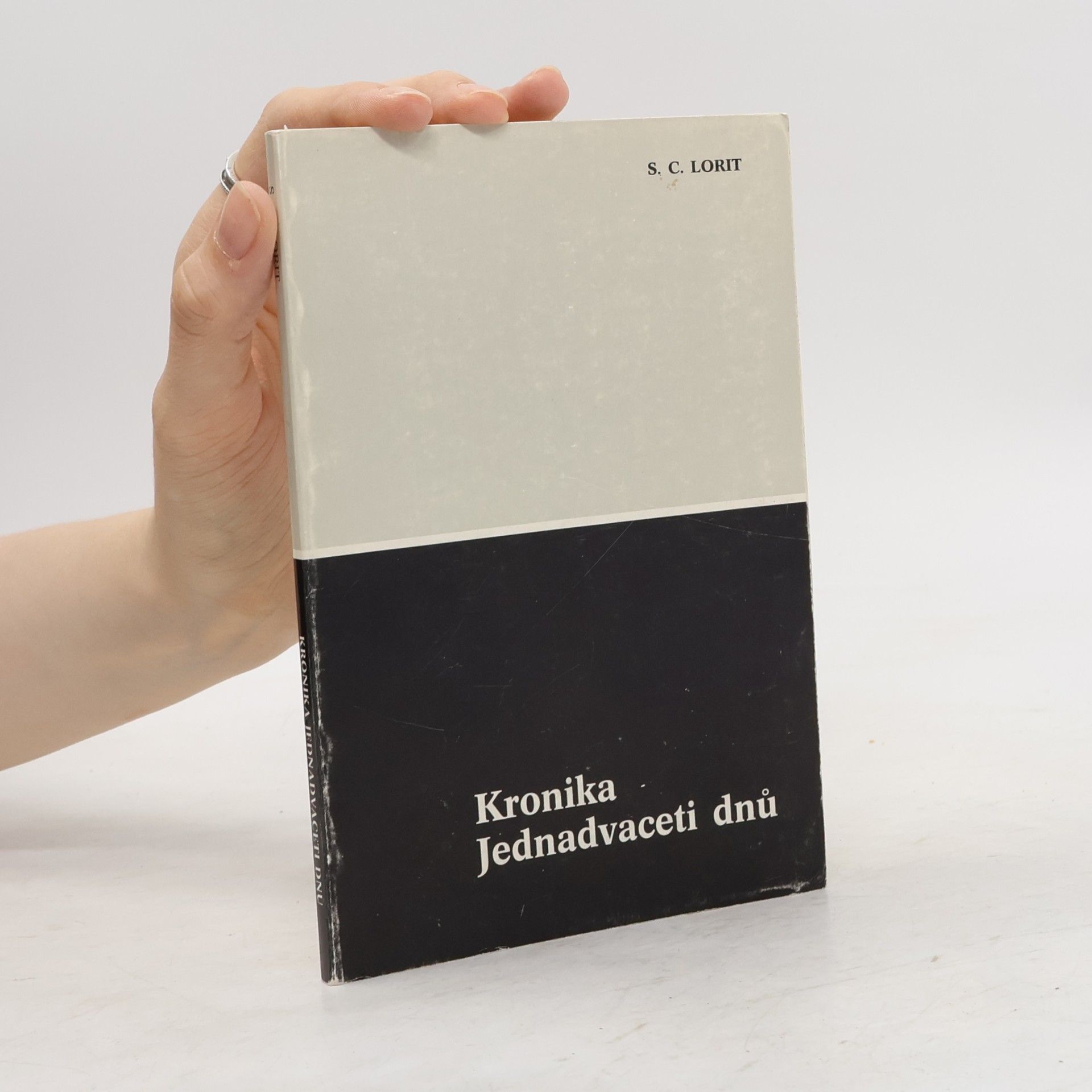 S. C. Lorit Kronika jednadvaceti dnů. Maxmilián Kolbe