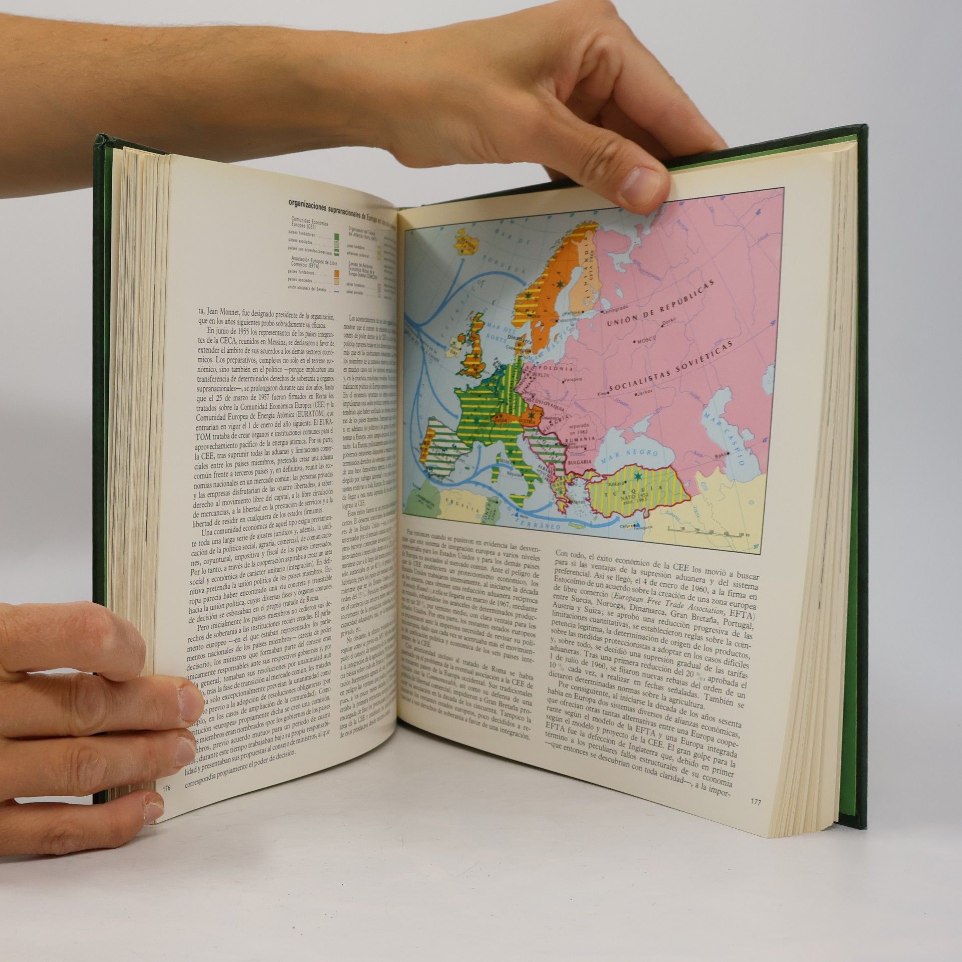 Autorenkollektiv Historia Universal 8