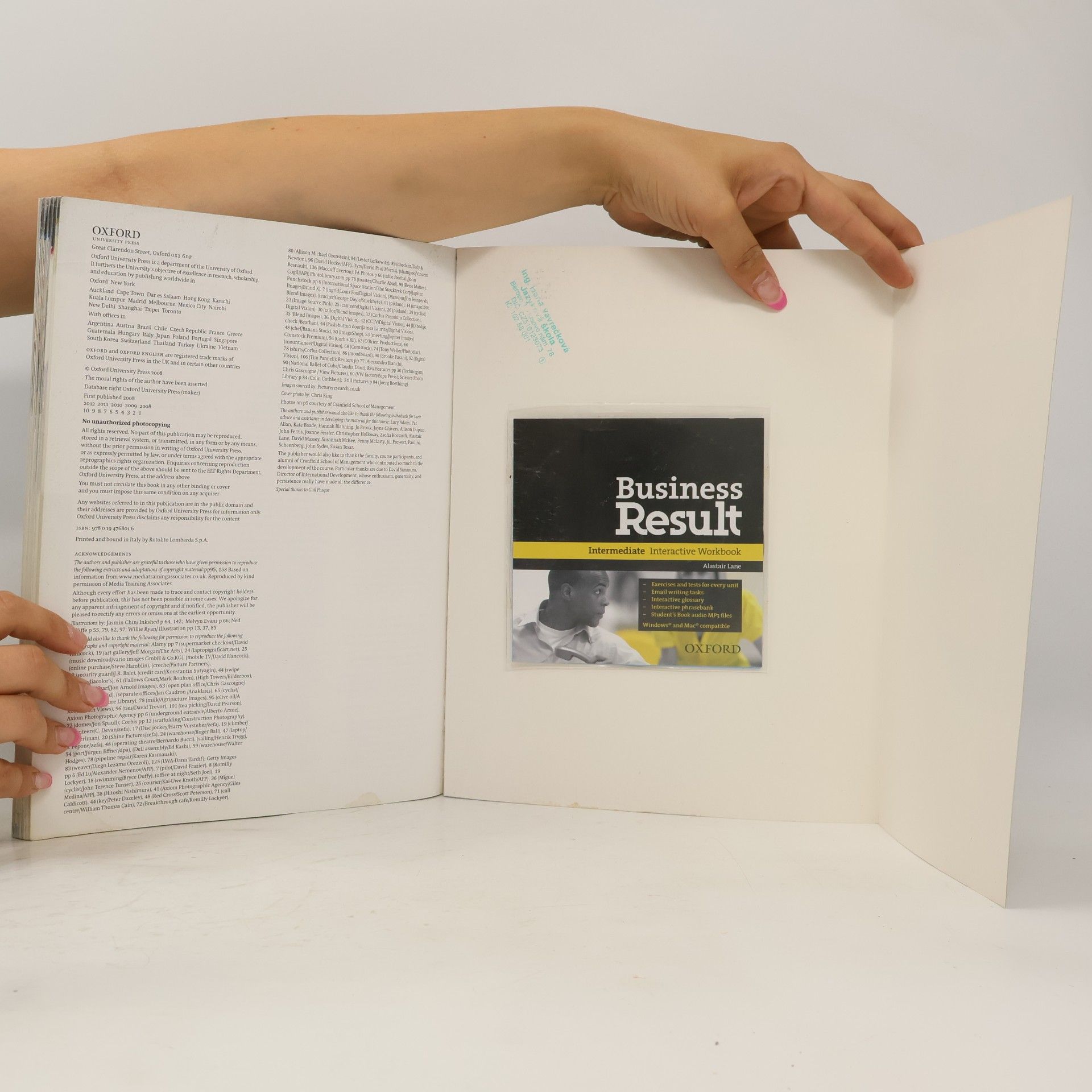 John Hughes Business result. Student's book : intermediate