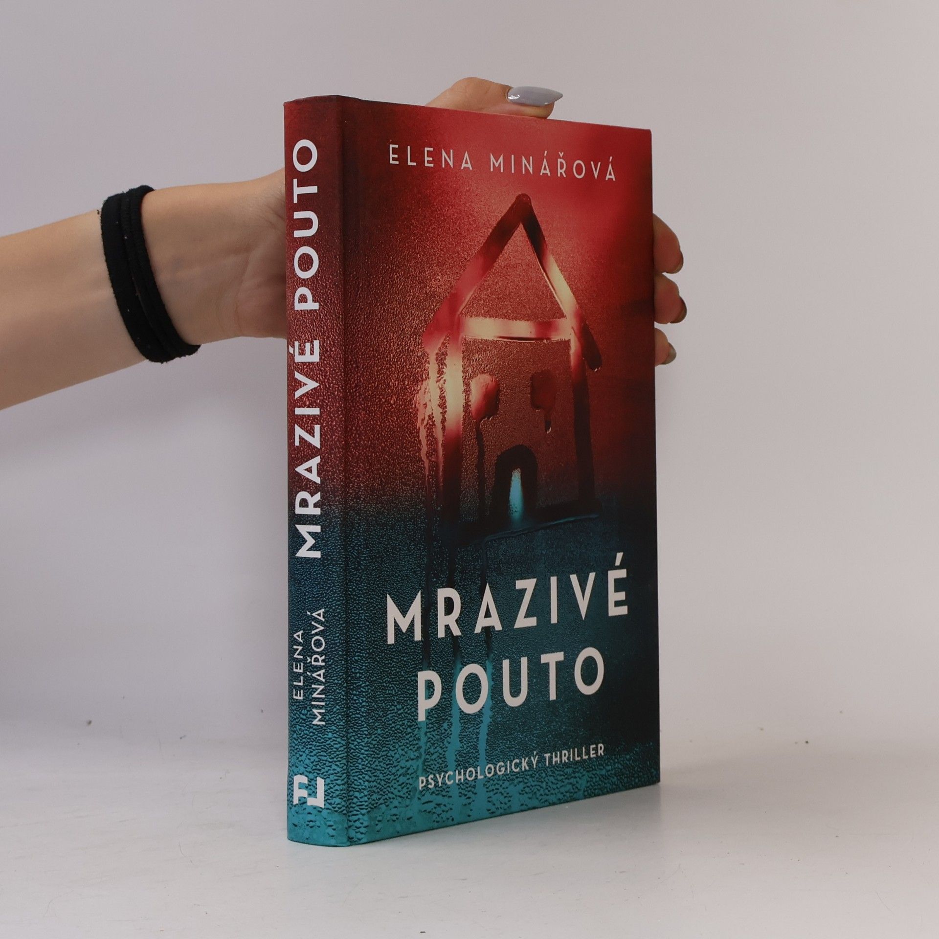 Elena Minářová Mrazivé pouto